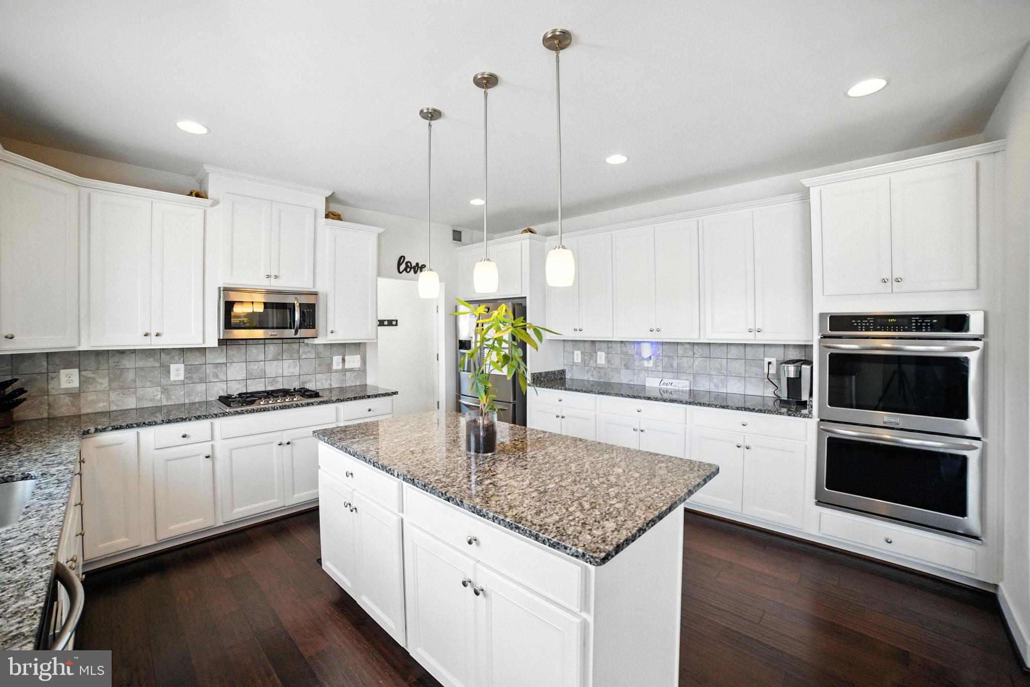 CARDINAL GROVE - Residential