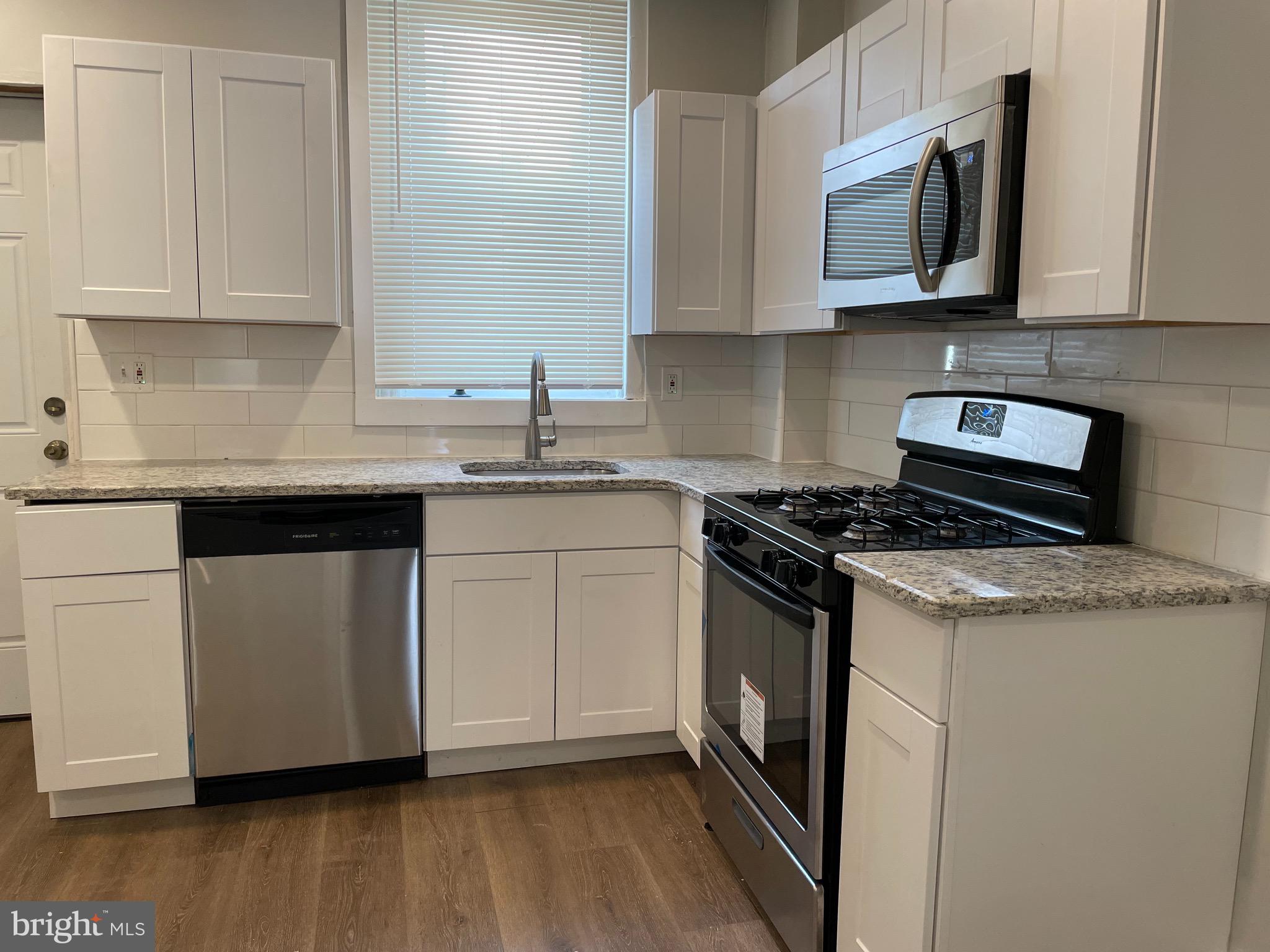 WEST OAK LANE - Residential