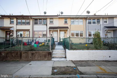 922 Alcyon Drive, Bellmawr, NJ MLS: NJCD2087736