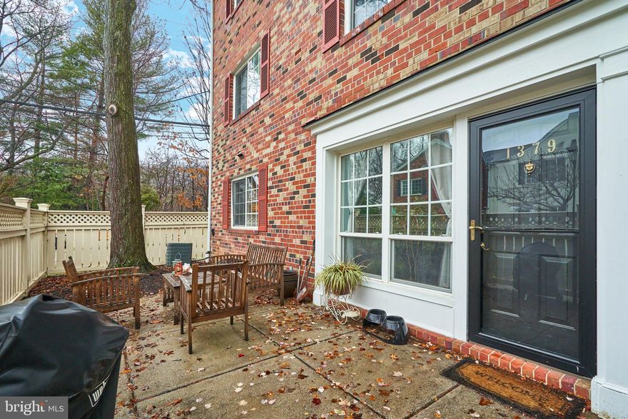 Beautifully renovated, CORNER 1-bedroom model nestled in the southern section in the desirable Parkside at Alexandria community. Featuring over 900 sq ft of living space, a separate laundry/storage room, and a private patio.  Bamboo floors throughout, a large kitchen with a dining area, granite counters, stainless steel appliances, and recessed lighting. Huge primary bedroom with a walk-in closet and enough room to have a desk for your home office. Light and bright renovated full bath with linen closet.  Enjoy the fully fenced private patio with a courtyard view. **Amenities: large pool, on-site gym, tot lot, pet friendly** Metro & Dash bus stop outside community. Convenient to DC, Pentagon & points south. Low condo fees of $326.13/month and this includes one parking decal. The 2nd decal for a second car can be purchased for $100/year. Visitor parking is available. Pet-friendly - 2 dogs at 85 lbs each.