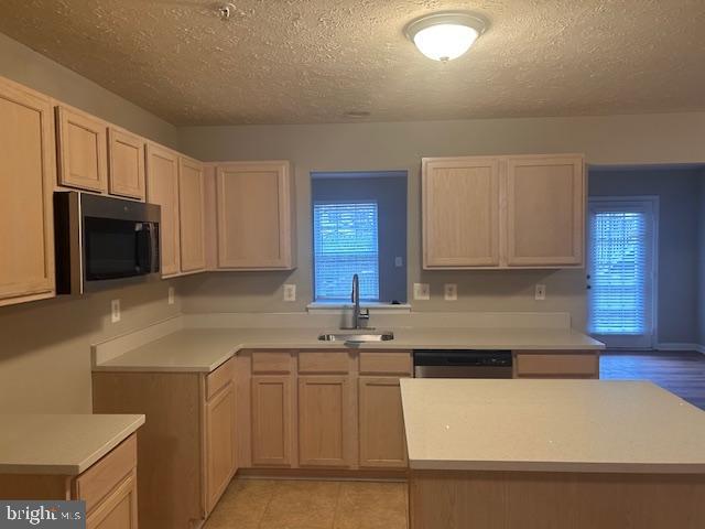 REISTERSTOWN VILLAGE - Residential