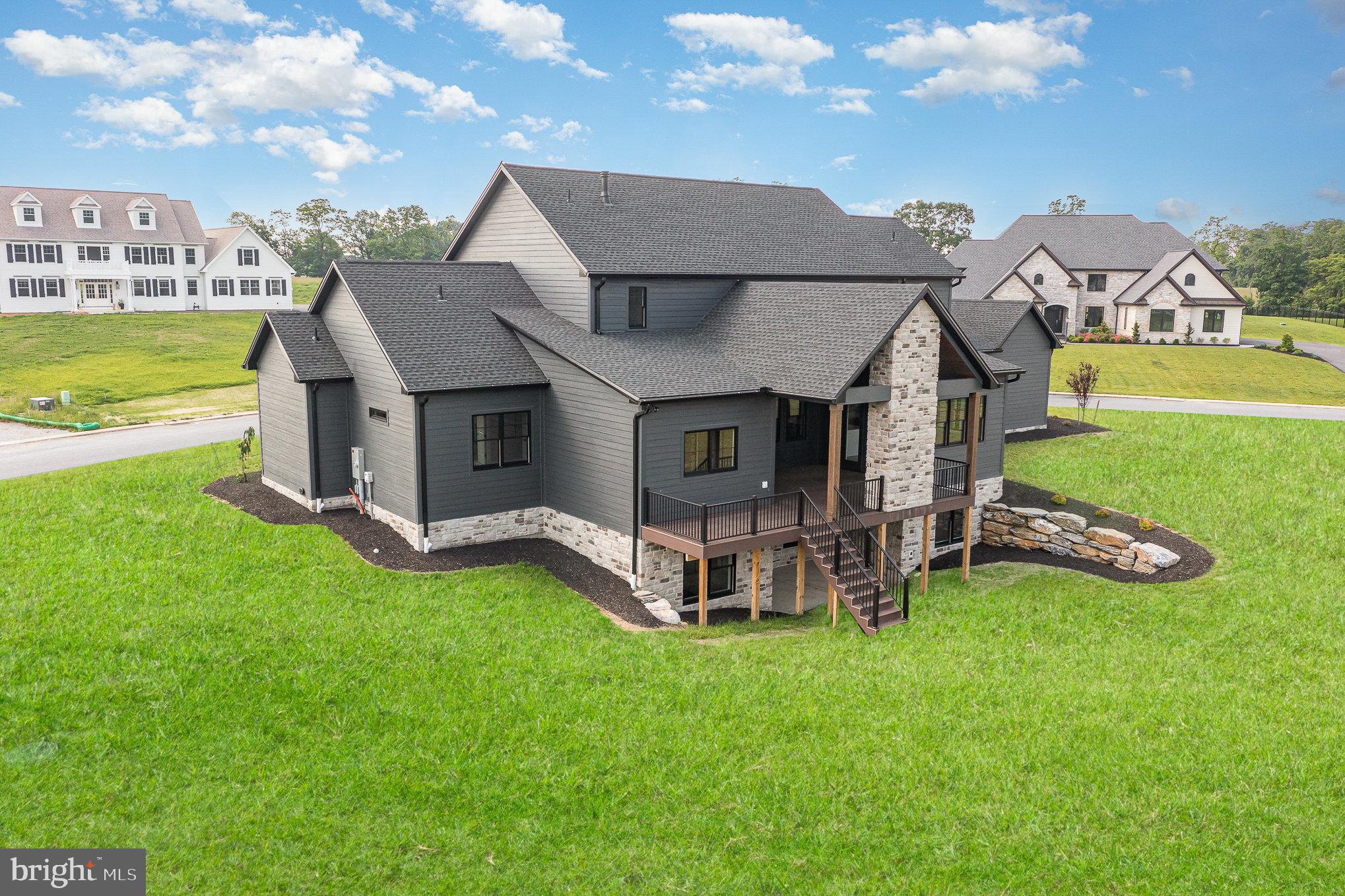 GLENDALE ESTATES - Residential