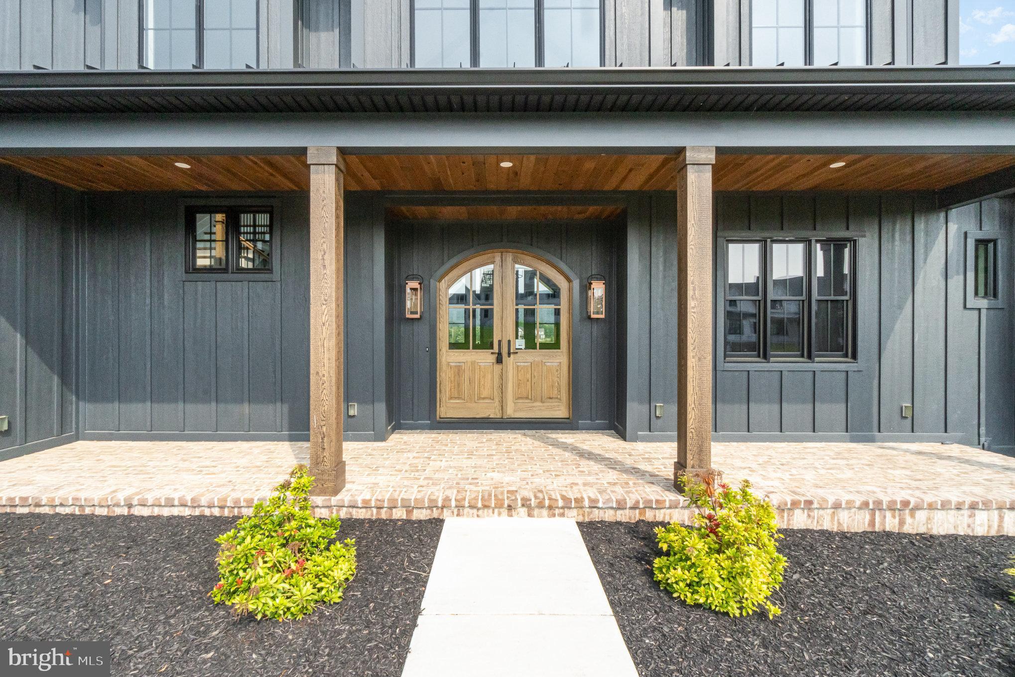 GLENDALE ESTATES - Residential