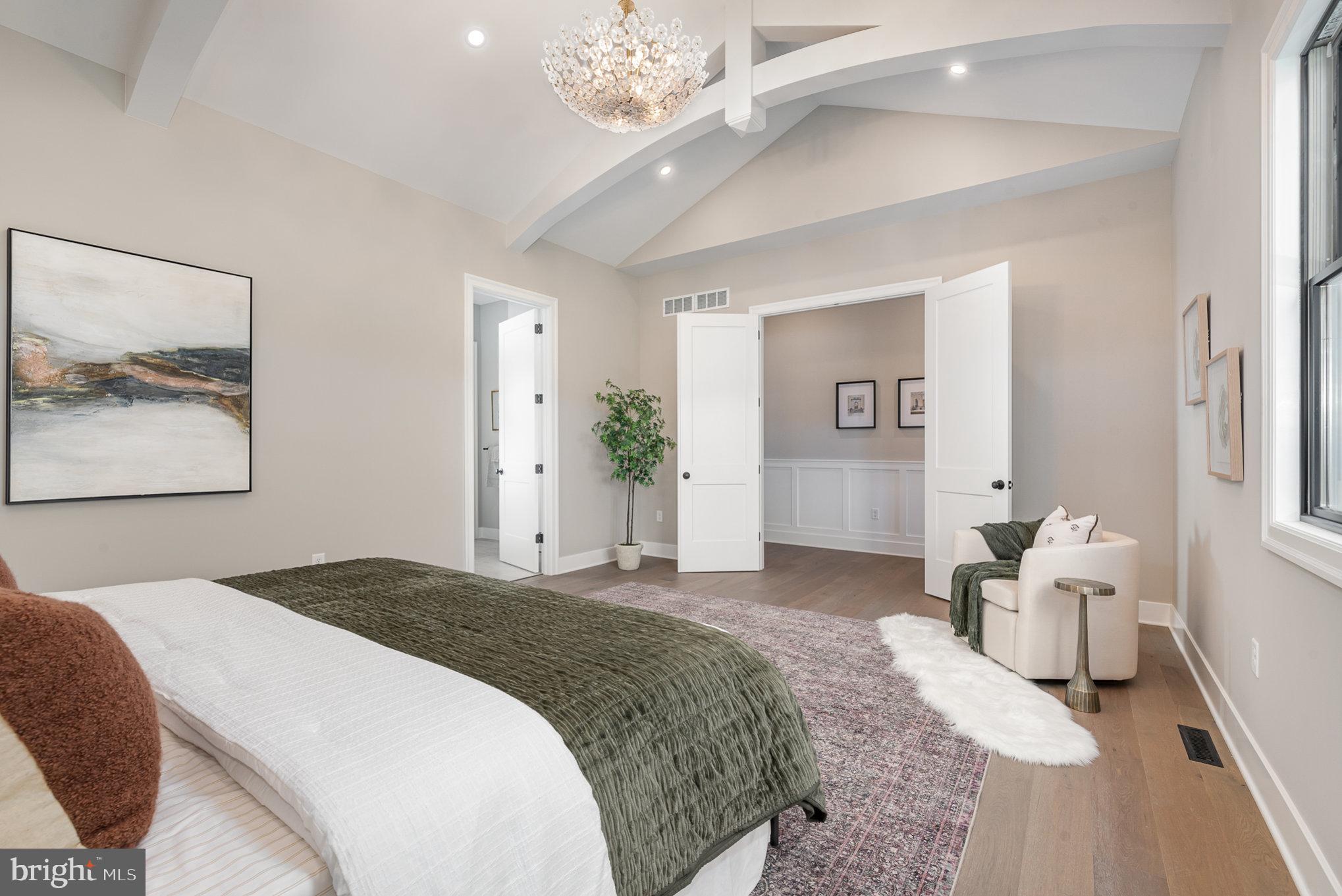 GLENDALE ESTATES - Residential