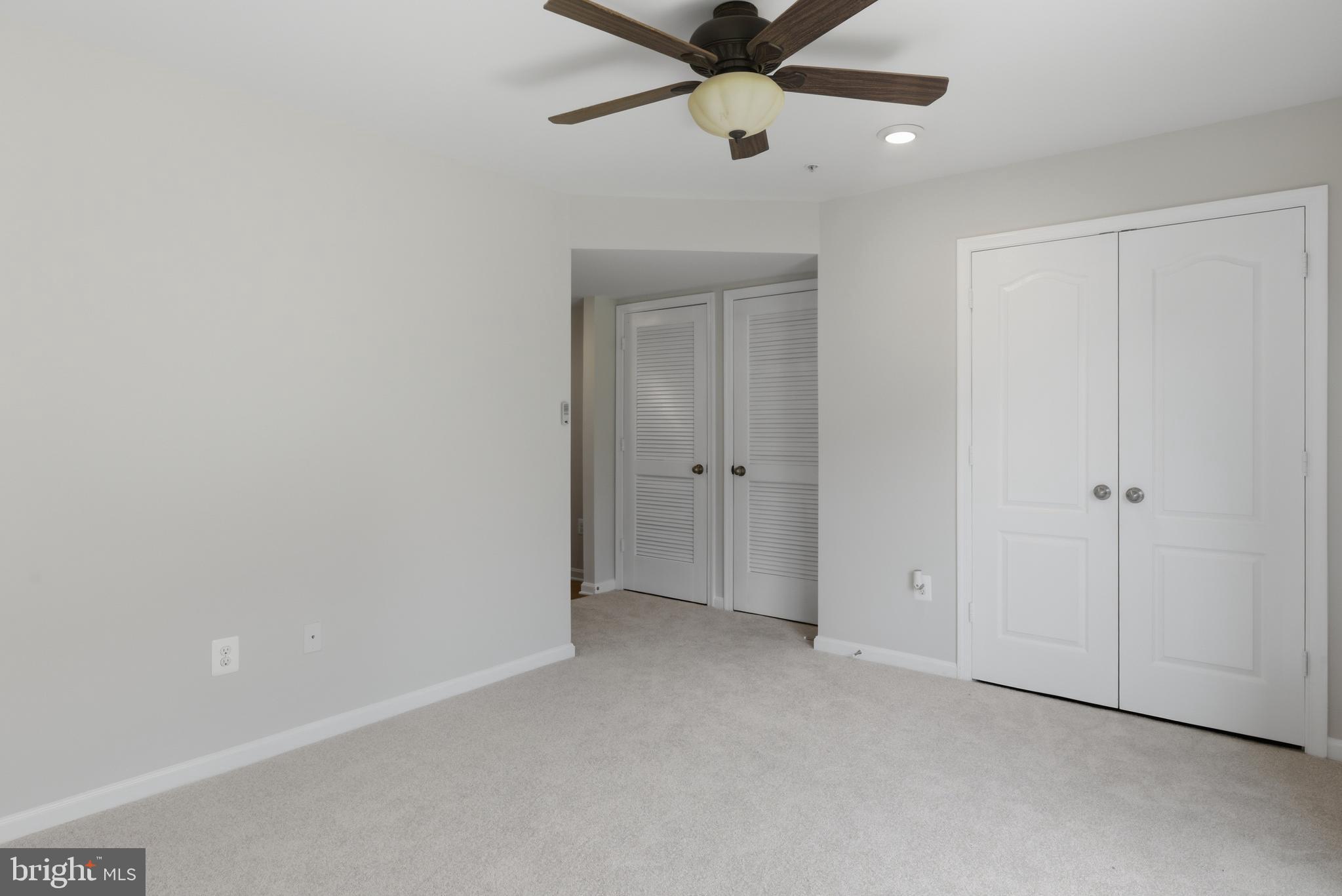 MEADE'S CROSSING - Residential