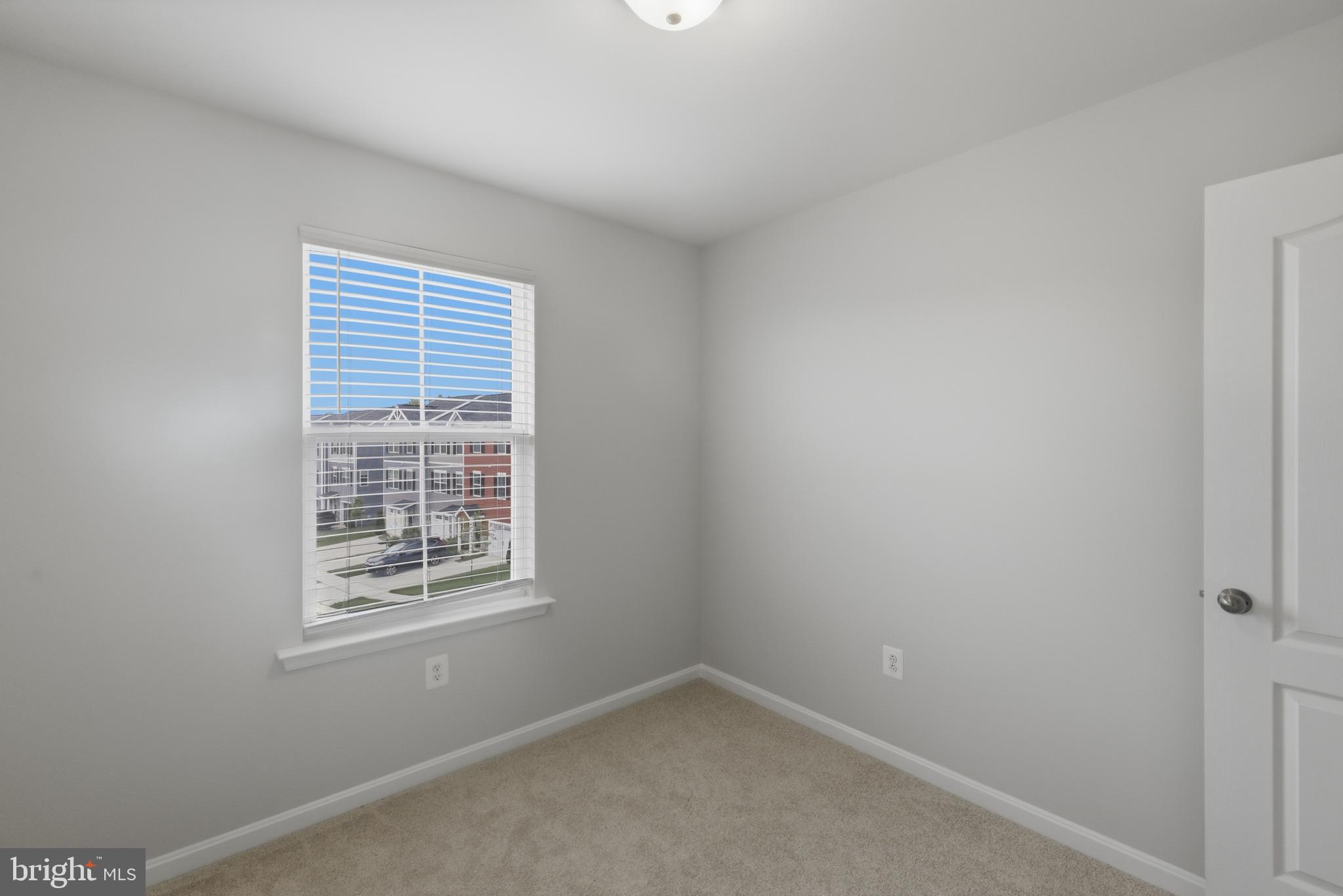 MEADE'S CROSSING - Residential