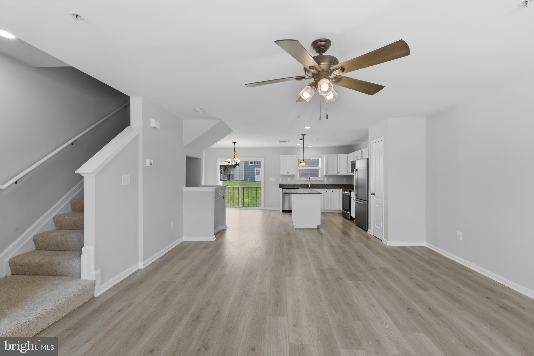 MEADE'S CROSSING - Residential