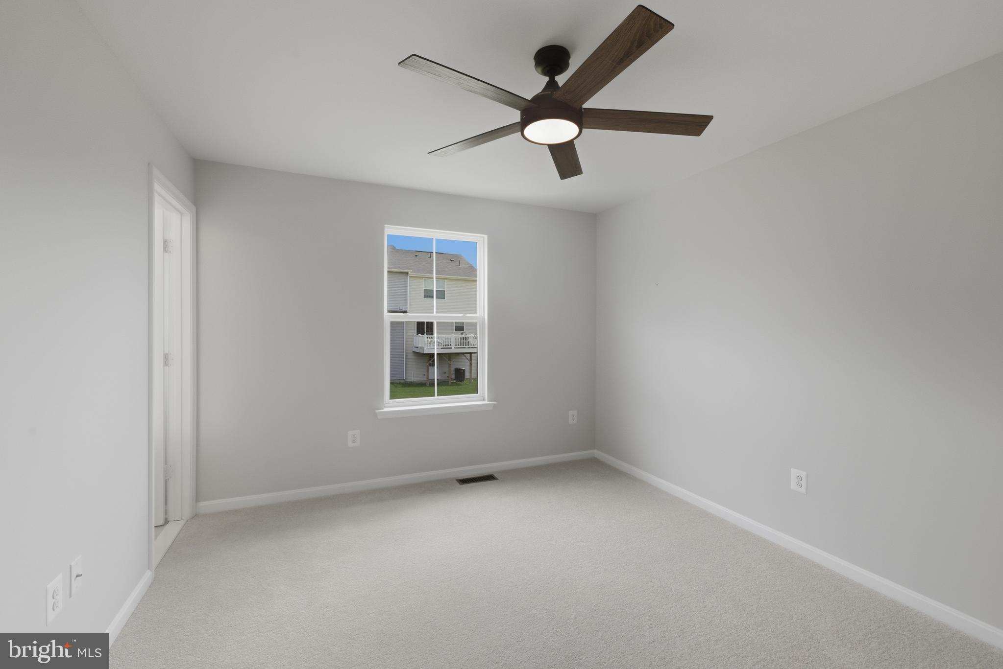 MEADE'S CROSSING - Residential