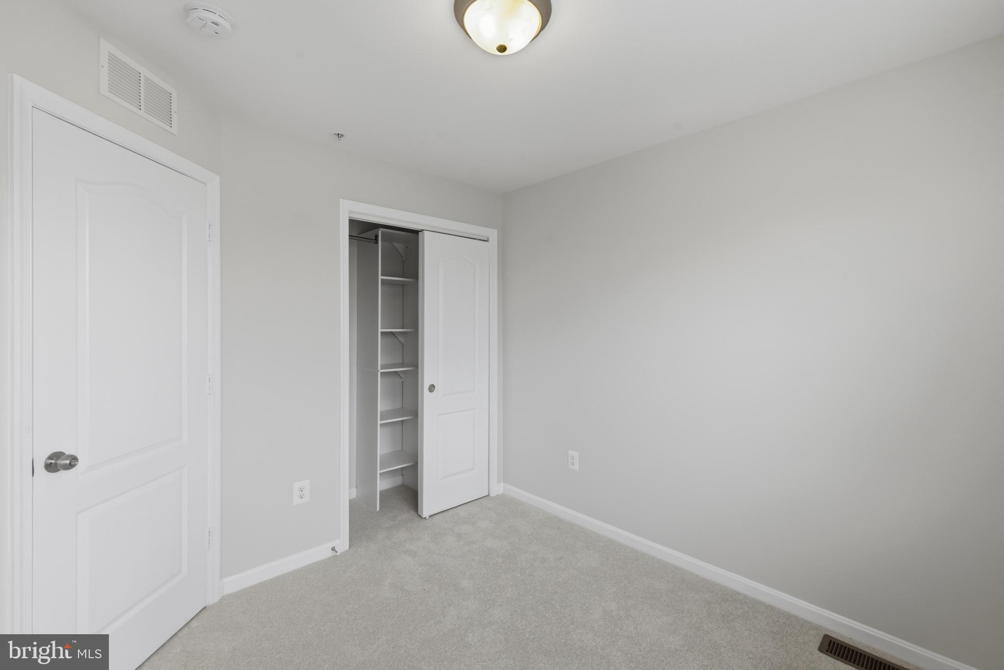 MEADE'S CROSSING - Residential