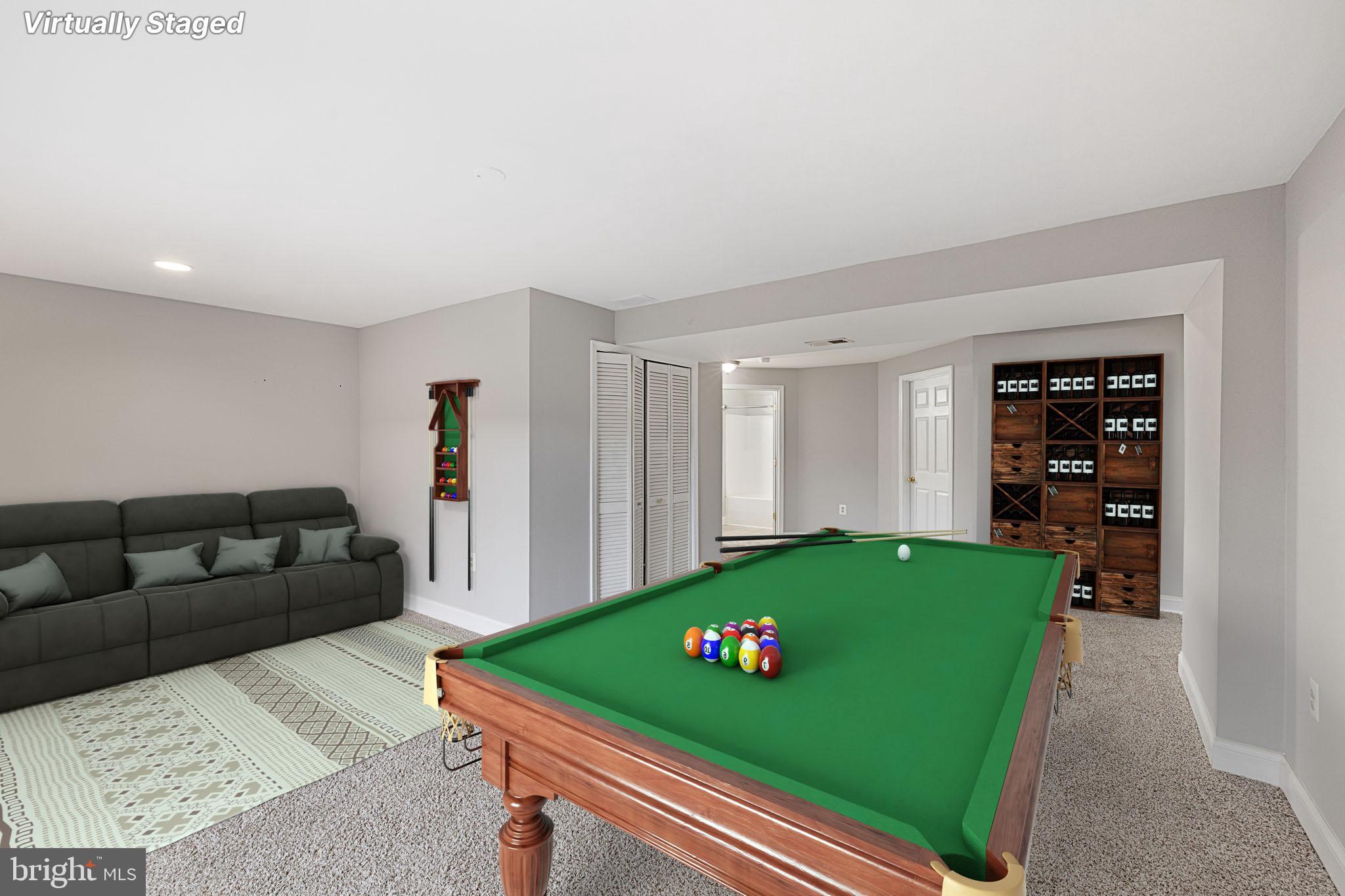 CRYSTAL HILL TOWNHOUSES - Residential