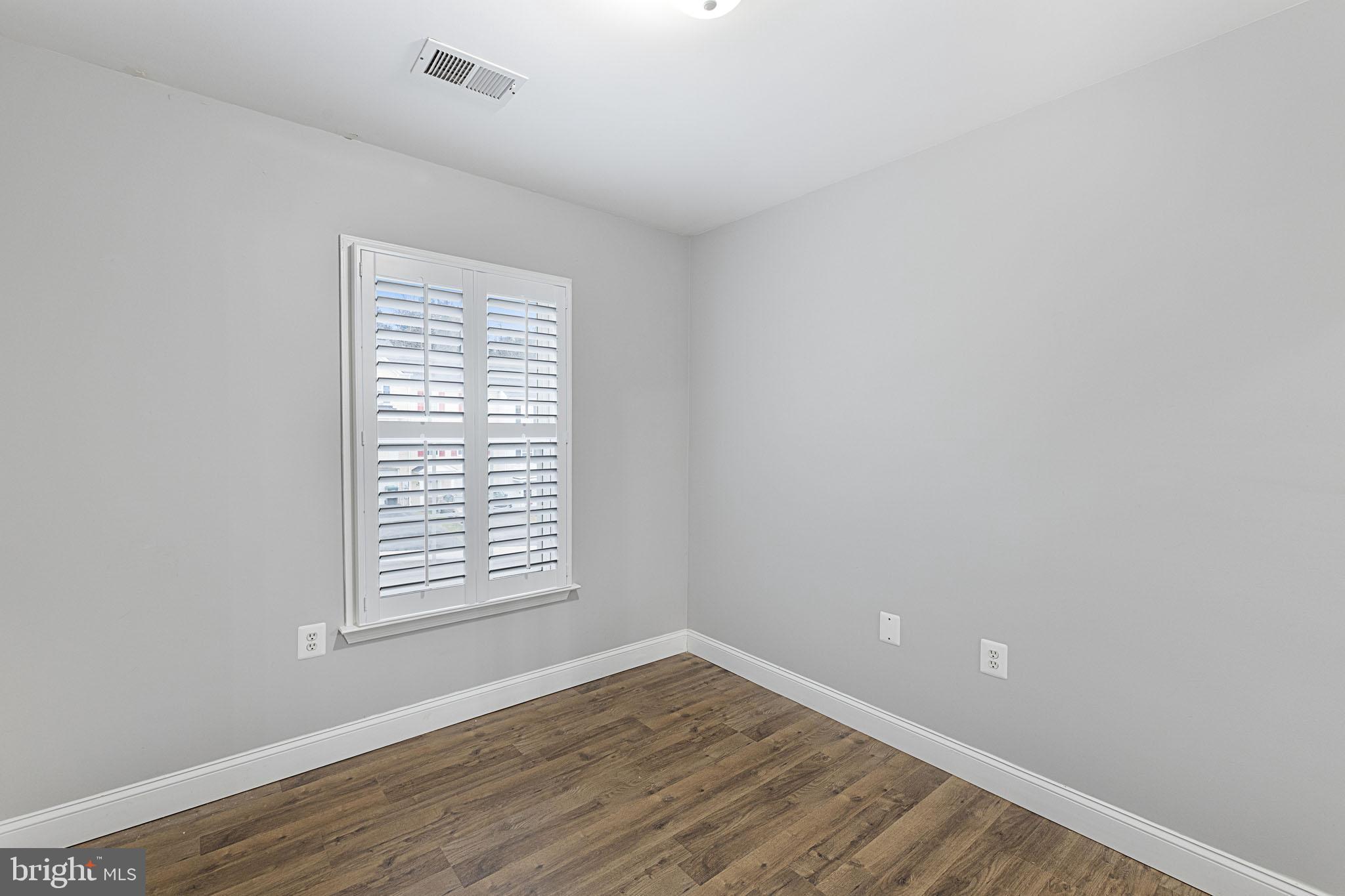 CRYSTAL HILL TOWNHOUSES - Residential