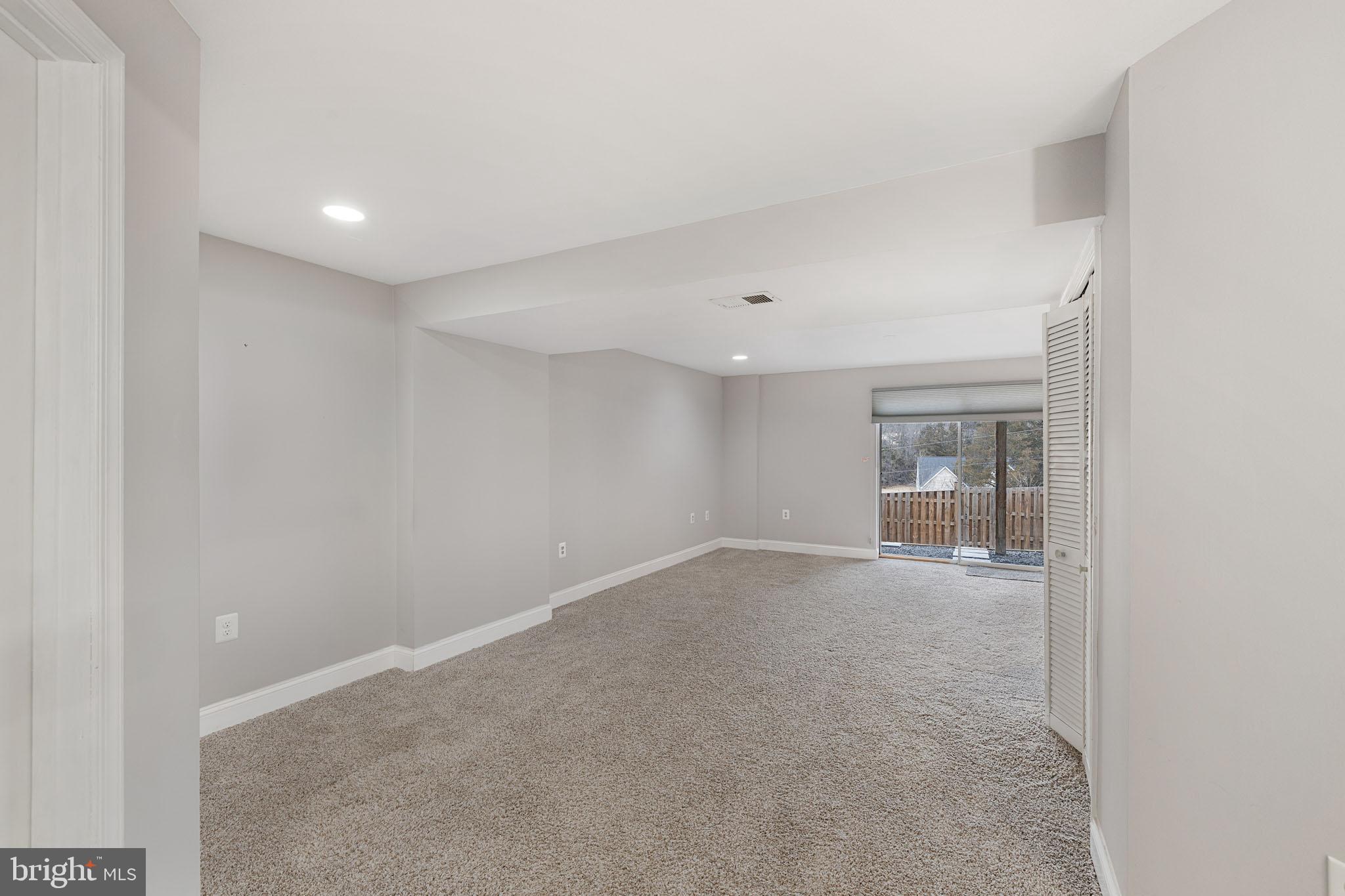 CRYSTAL HILL TOWNHOUSES - Residential