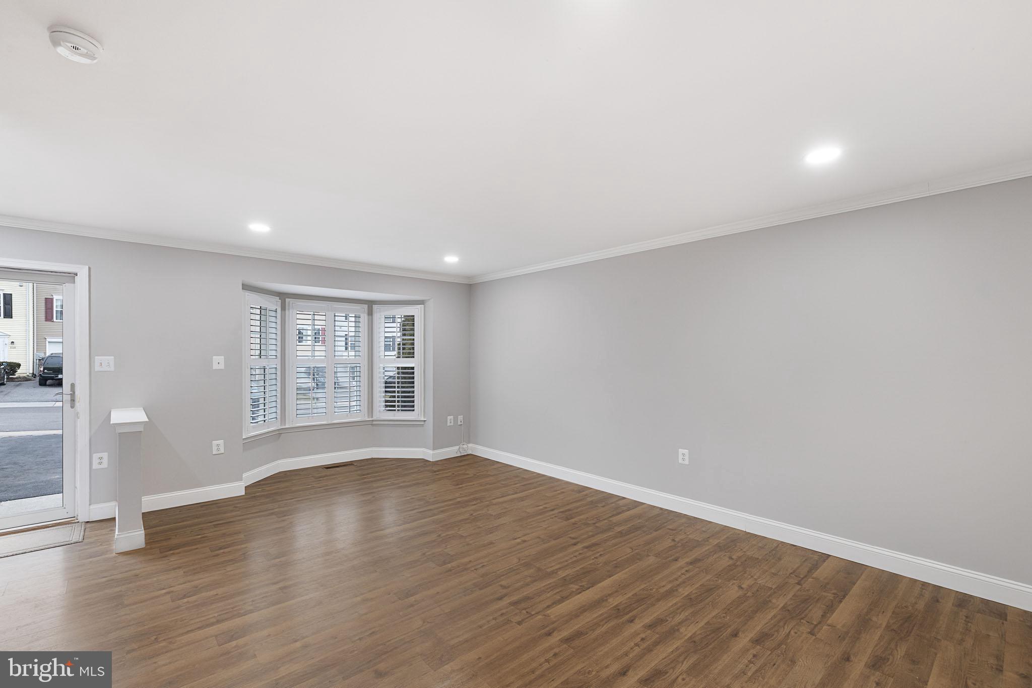 CRYSTAL HILL TOWNHOUSES - Residential