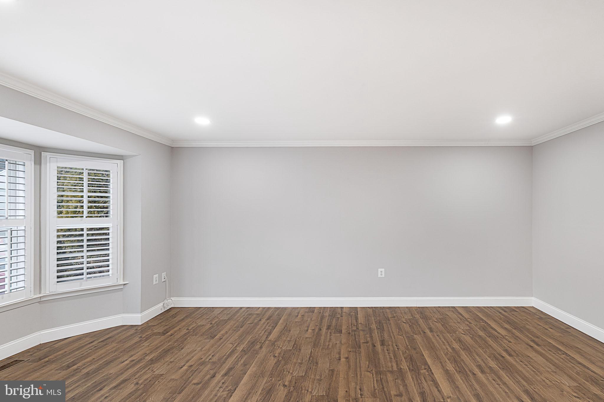 CRYSTAL HILL TOWNHOUSES - Residential