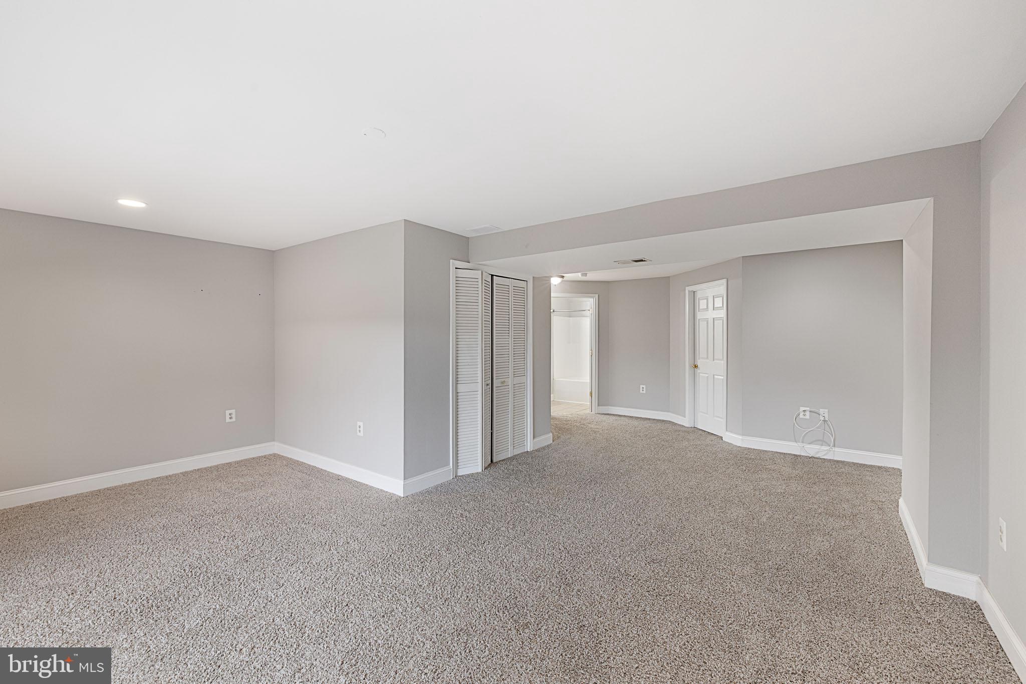 CRYSTAL HILL TOWNHOUSES - Residential