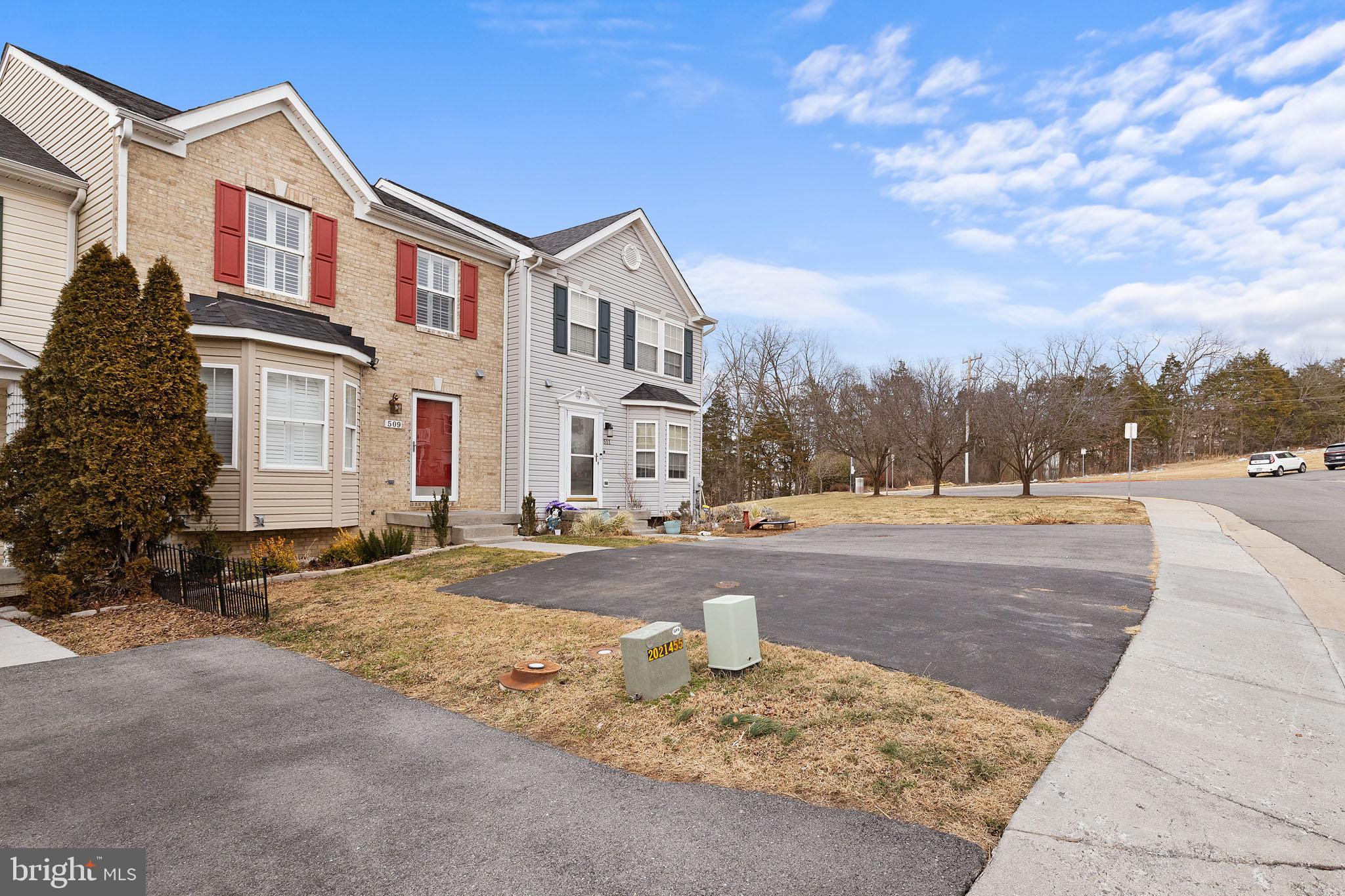 CRYSTAL HILL TOWNHOUSES - Residential