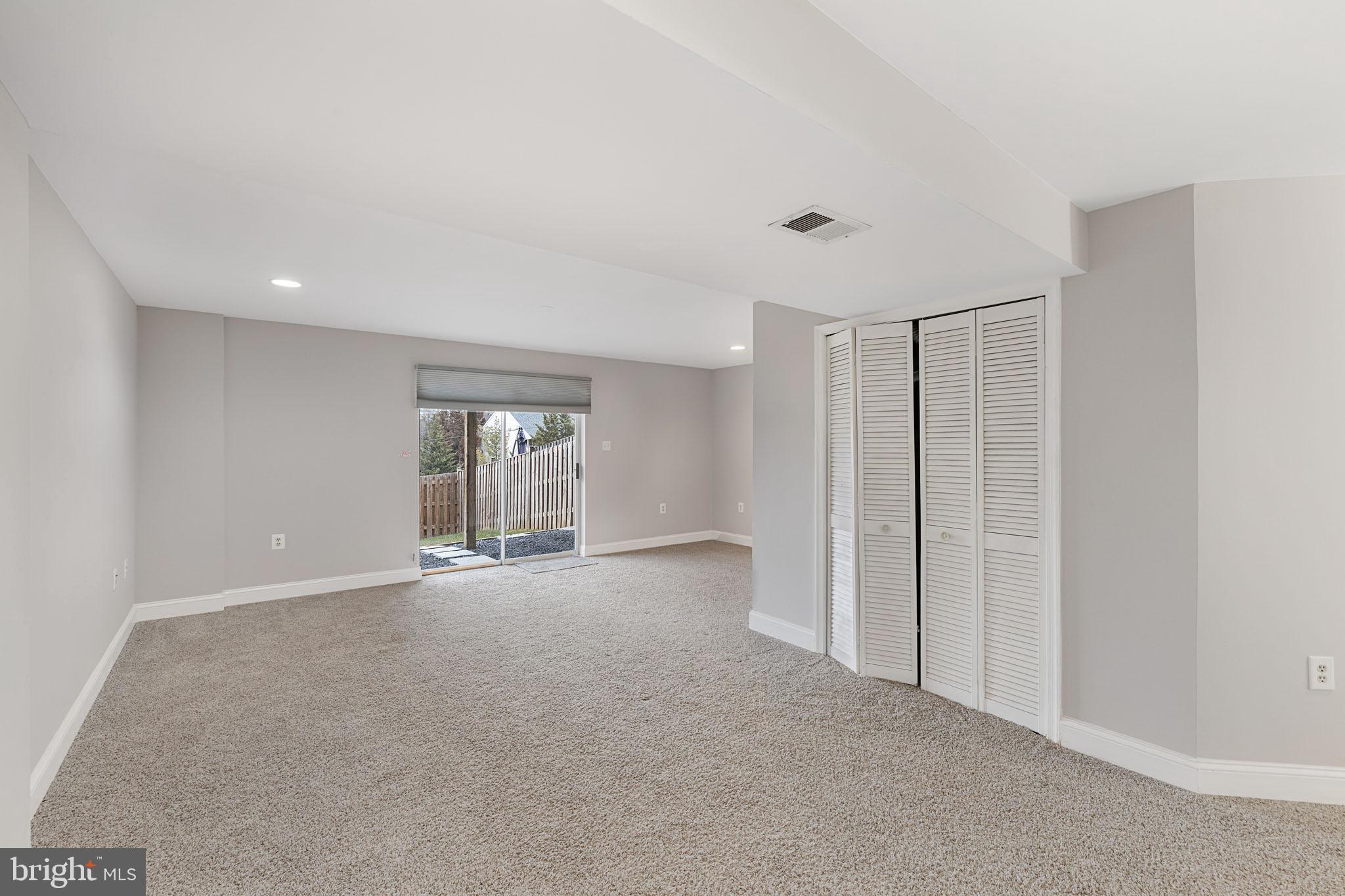 CRYSTAL HILL TOWNHOUSES - Residential