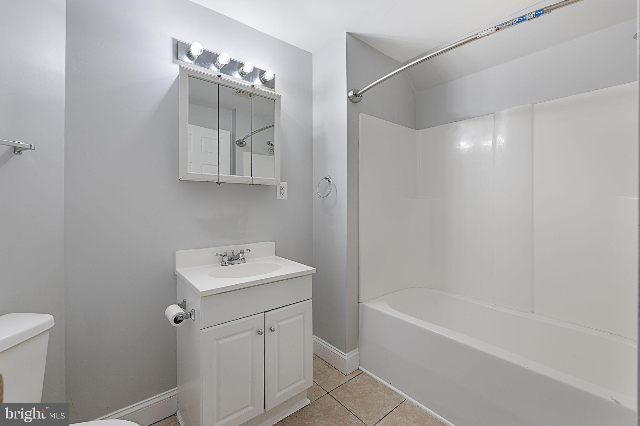 CRYSTAL HILL TOWNHOUSES - Residential