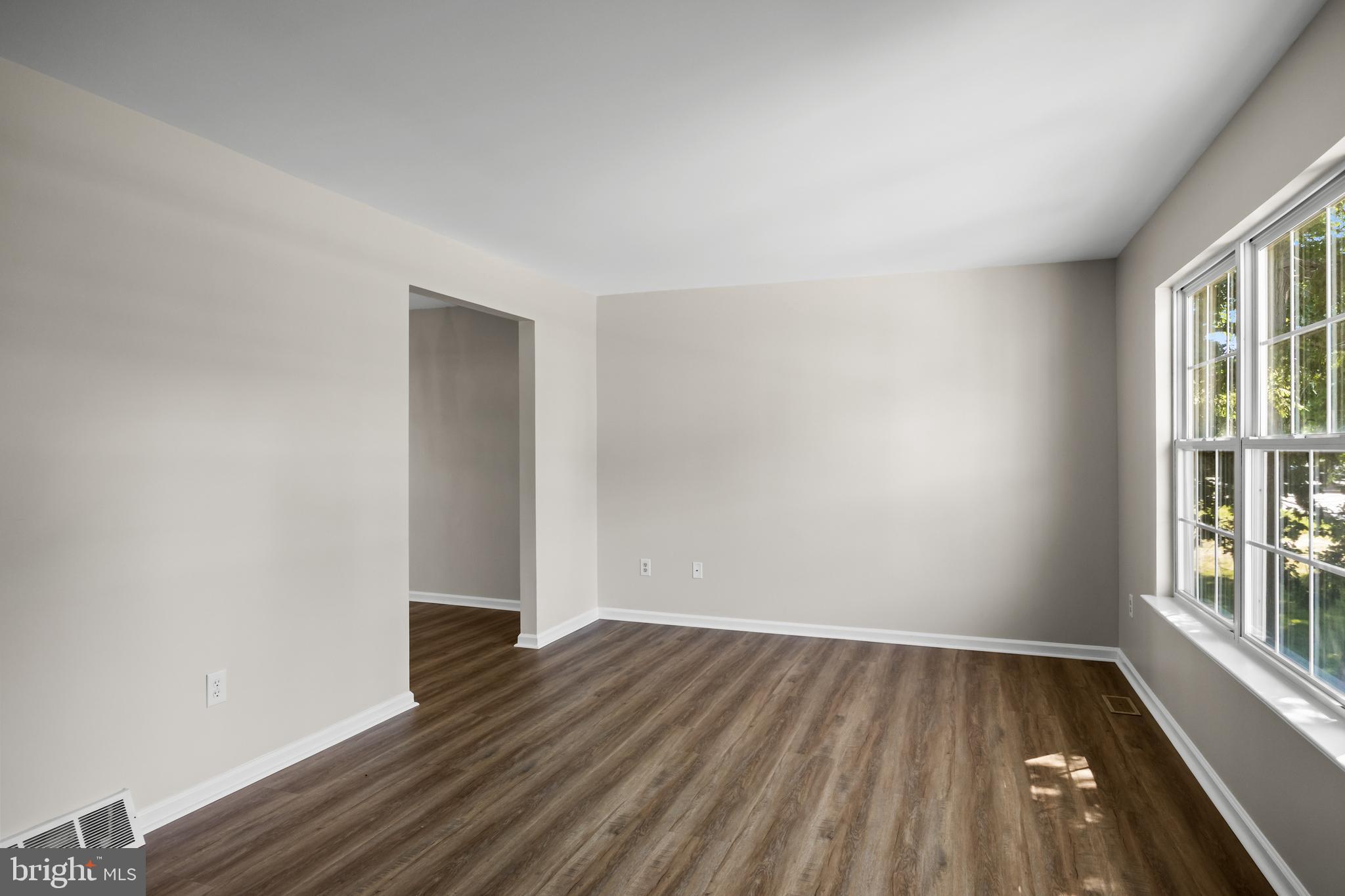 28 JUNIPER
