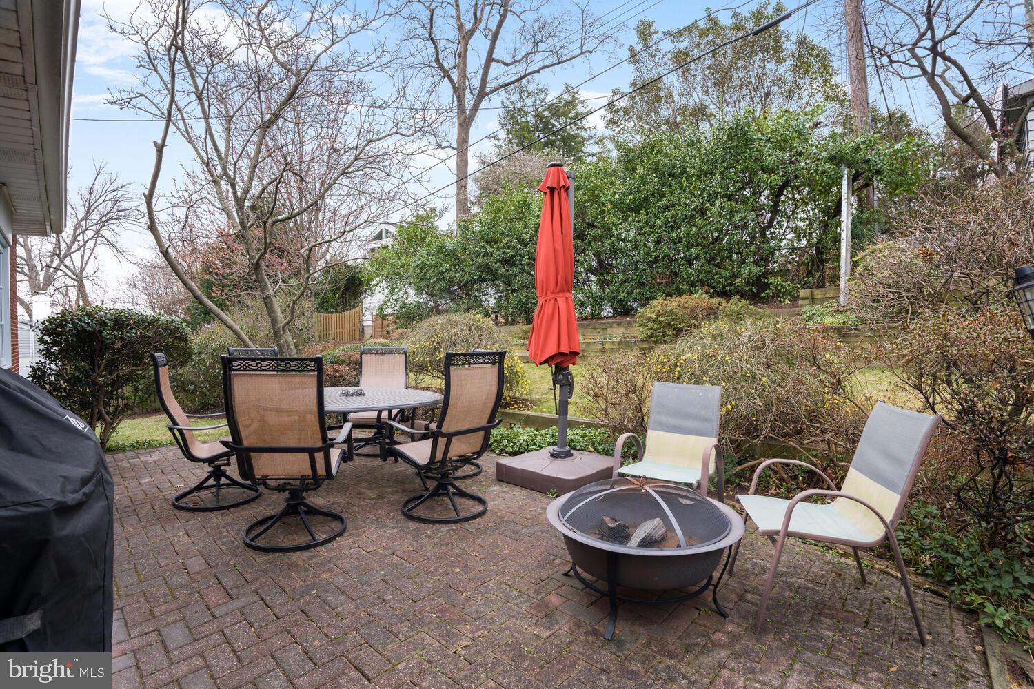 MONTICELLO PARK - Residential