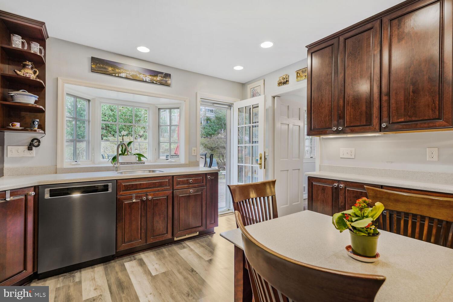 MONTICELLO PARK - Residential