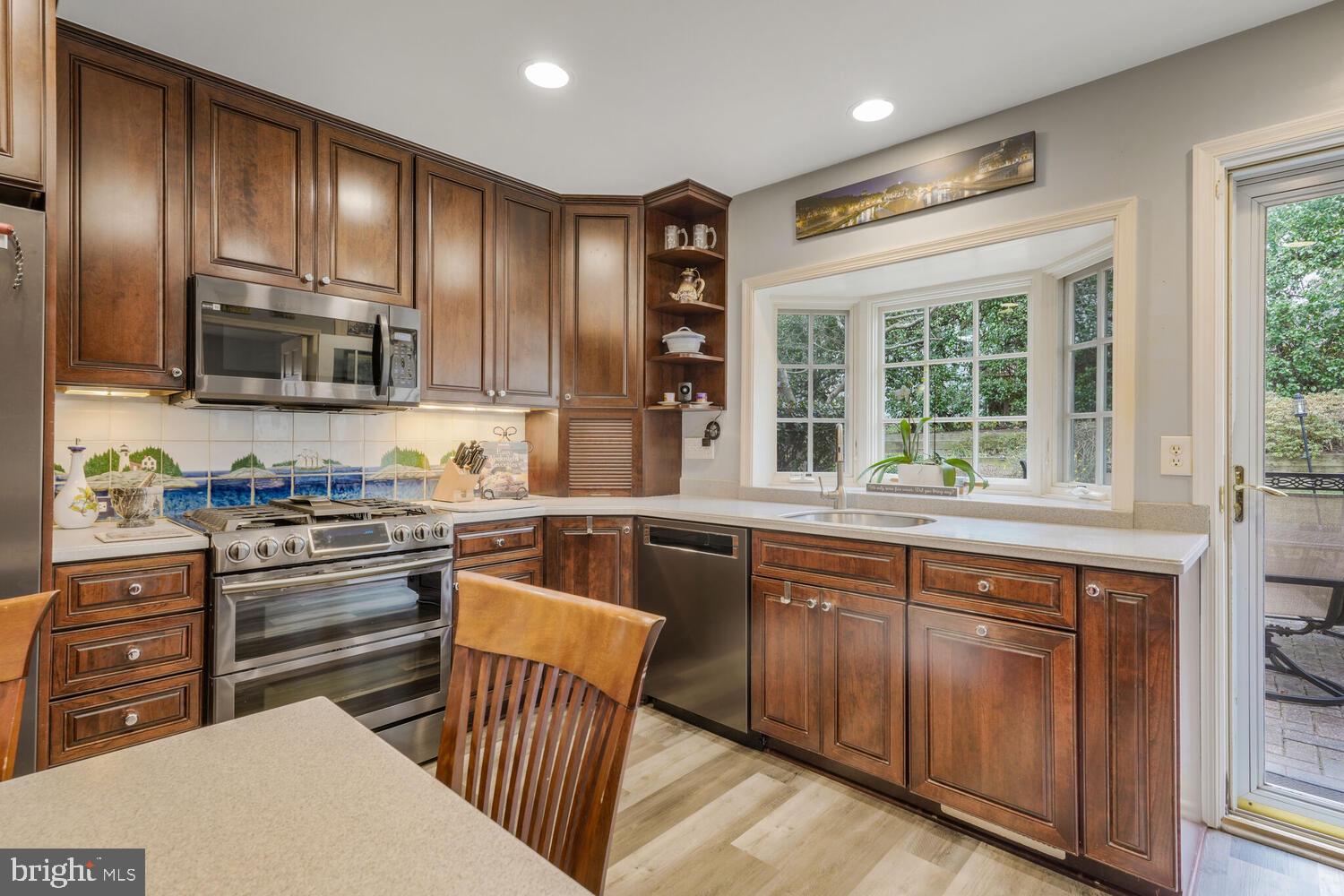 MONTICELLO PARK - Residential