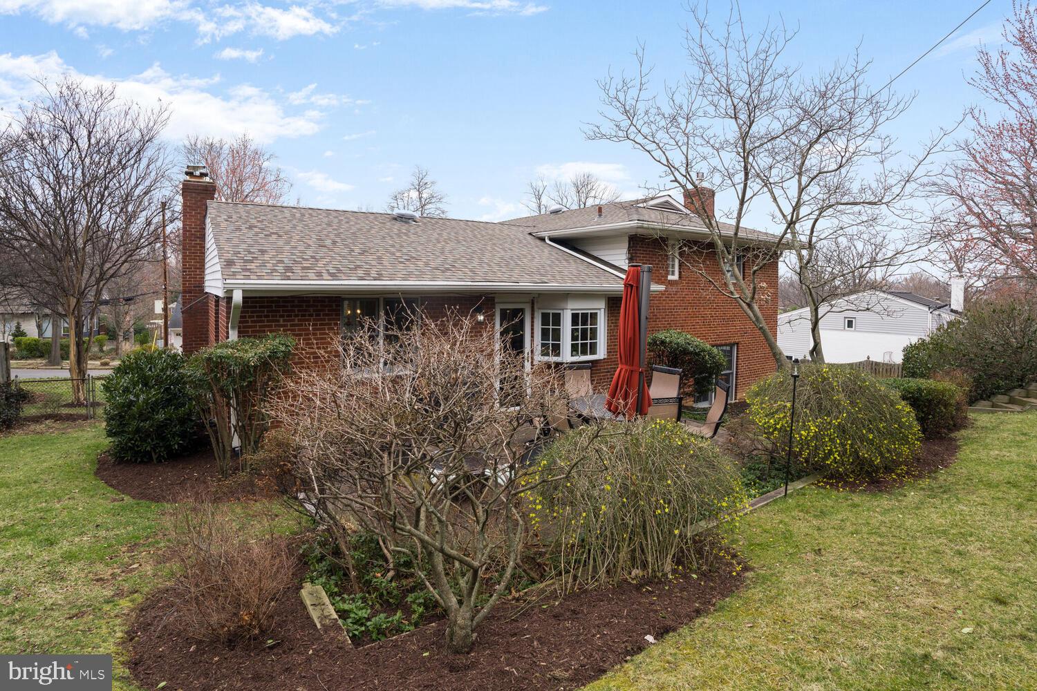 MONTICELLO PARK - Residential