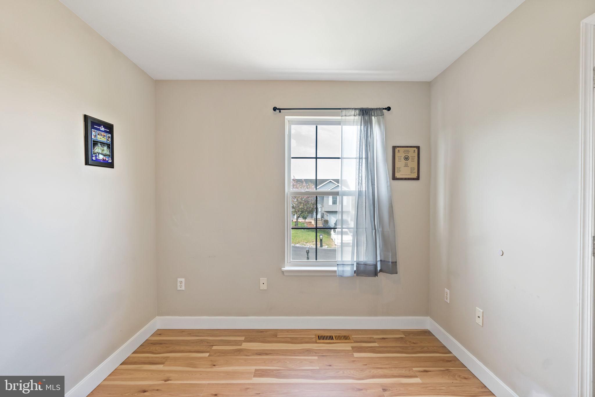 CLUBHOUSE MANOR - Residential