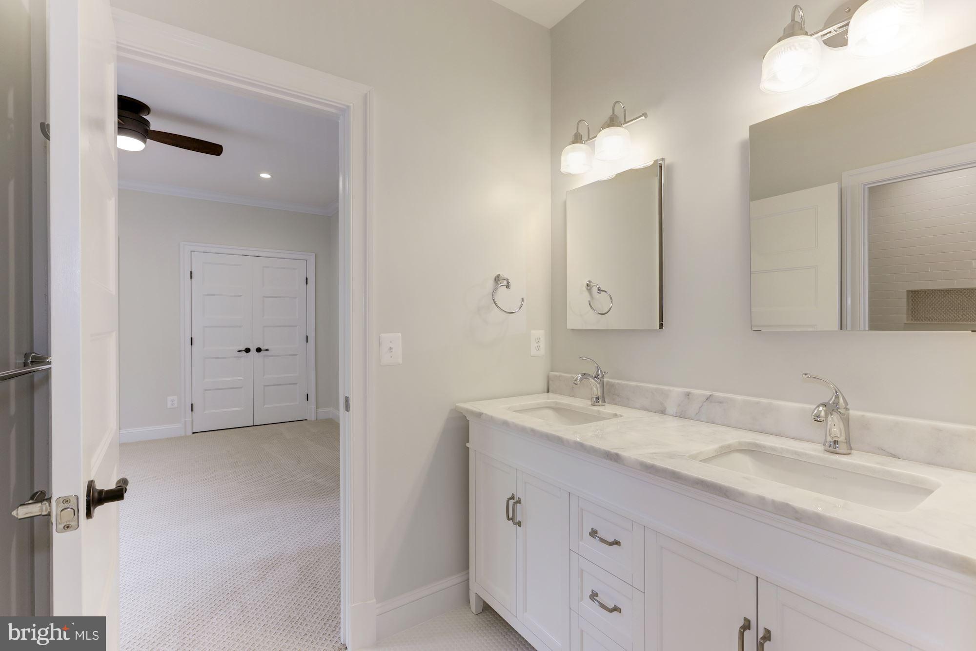 ELLISON HEIGHTS - Residential