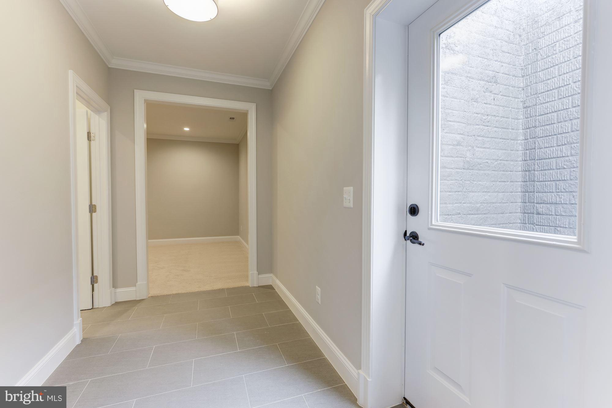 ELLISON HEIGHTS - Residential