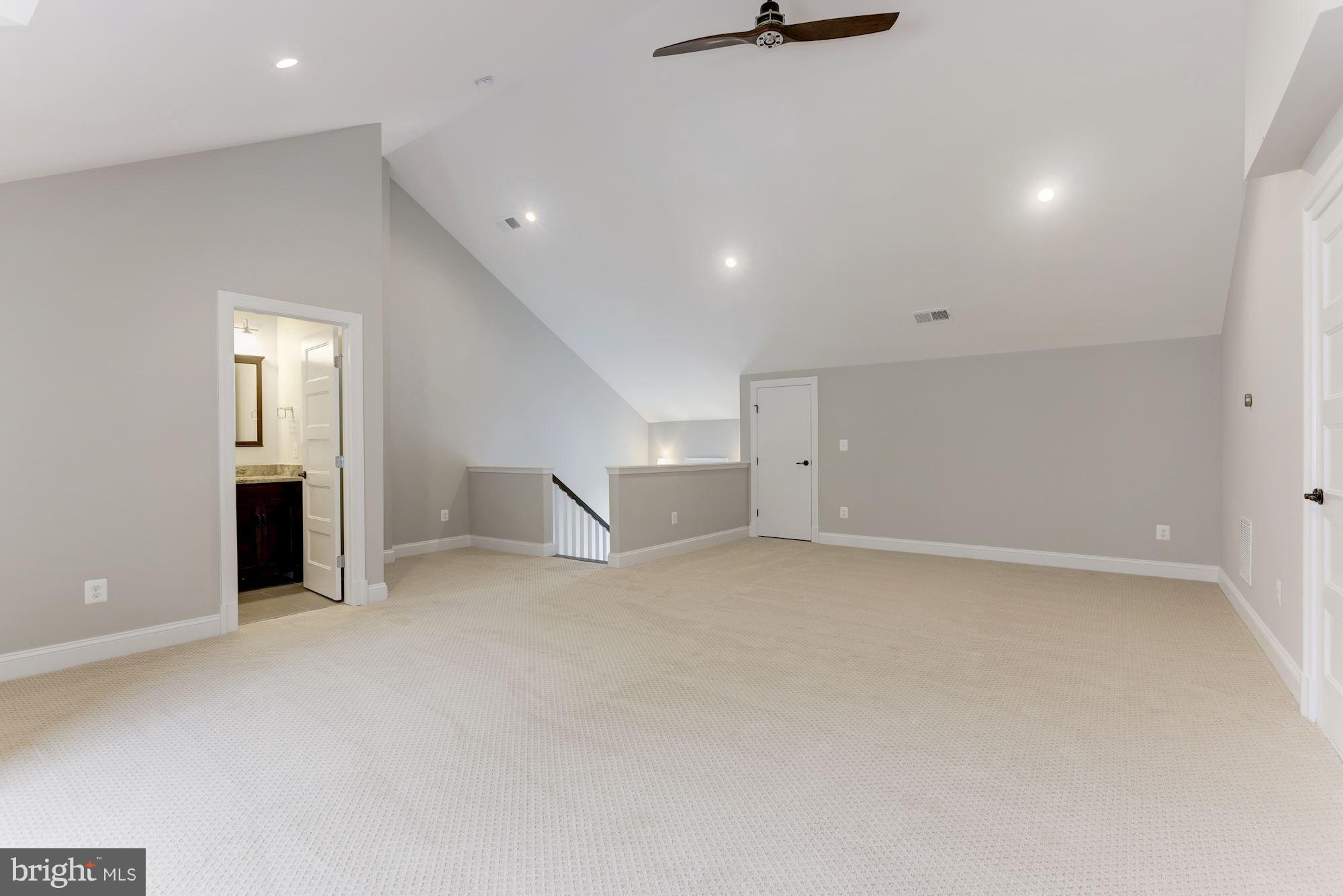 ELLISON HEIGHTS - Residential