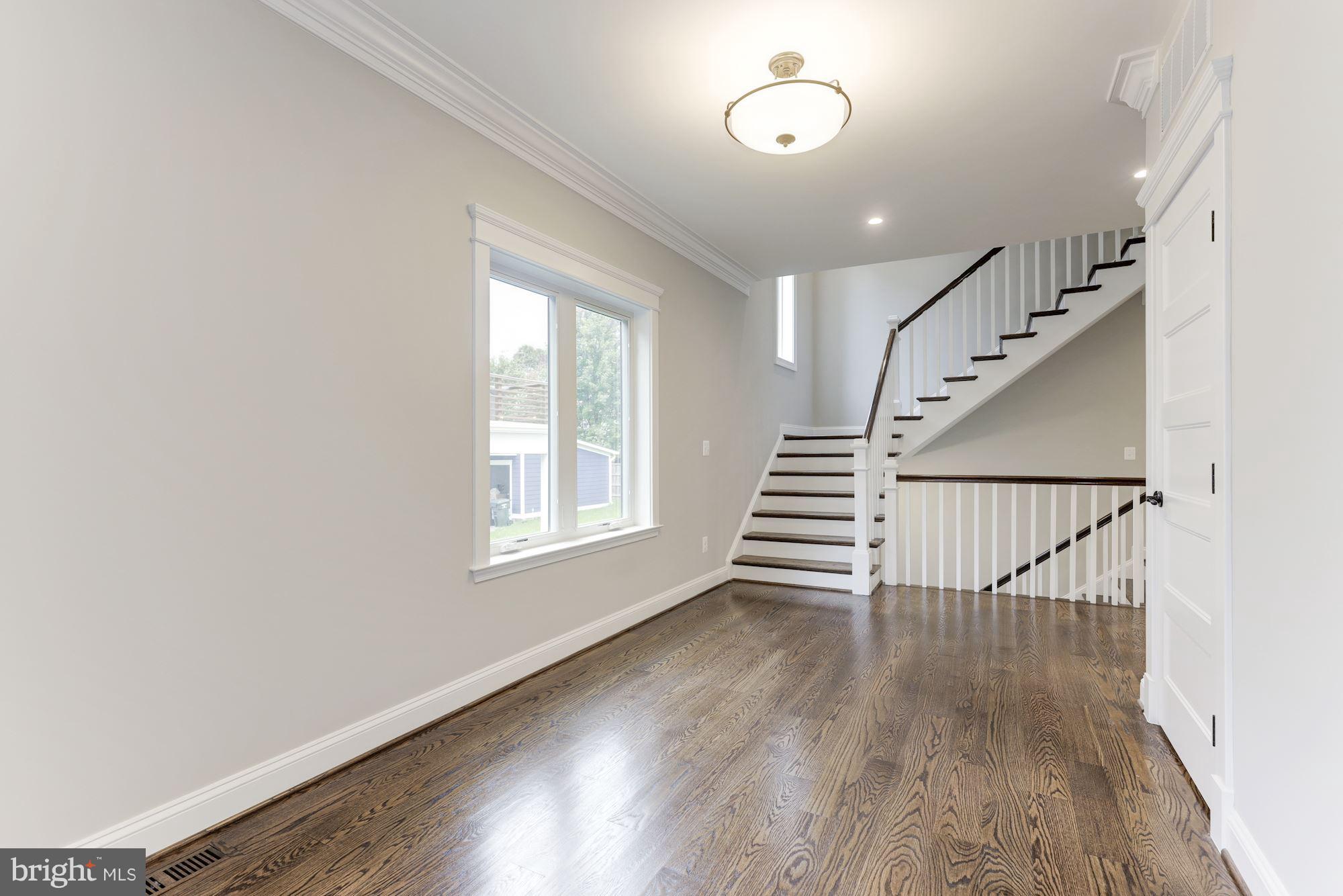 ELLISON HEIGHTS - Residential