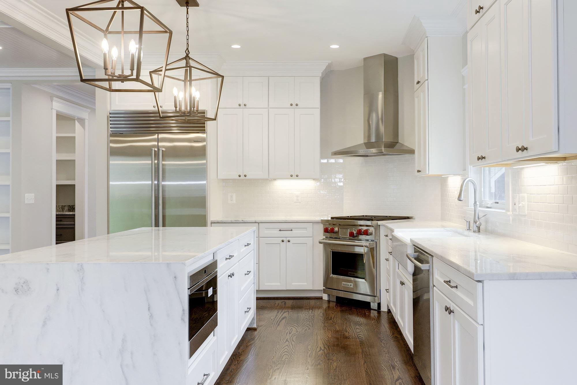 ELLISON HEIGHTS - Residential