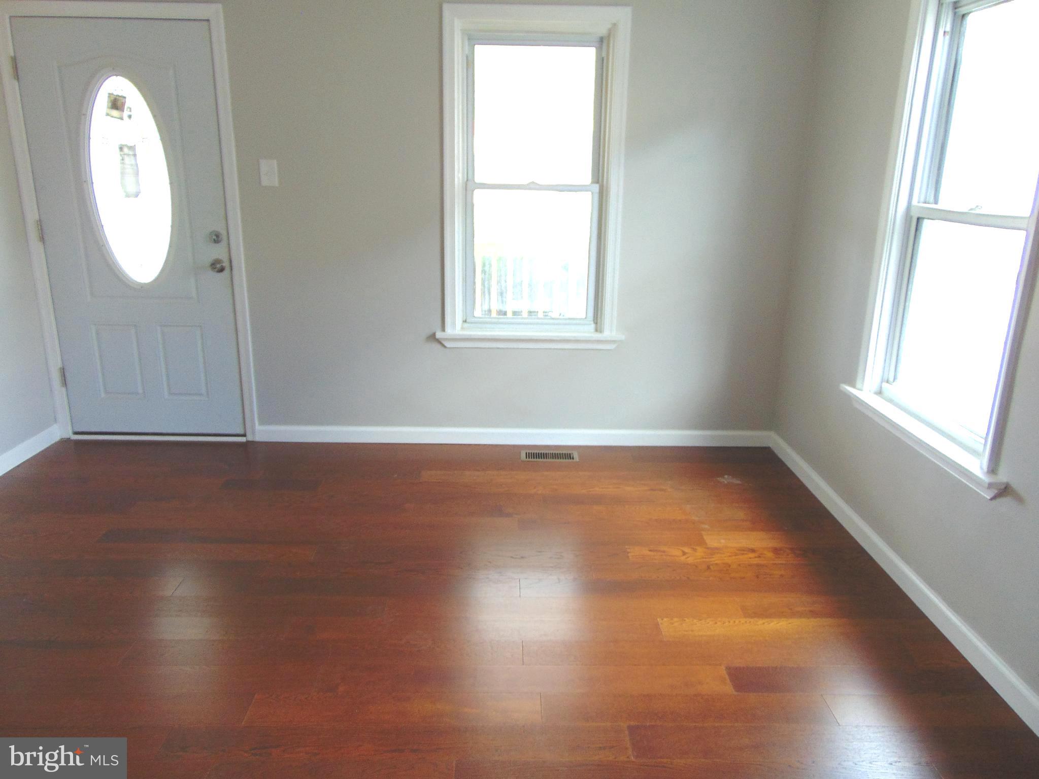 THORNDALE - Residential Lease