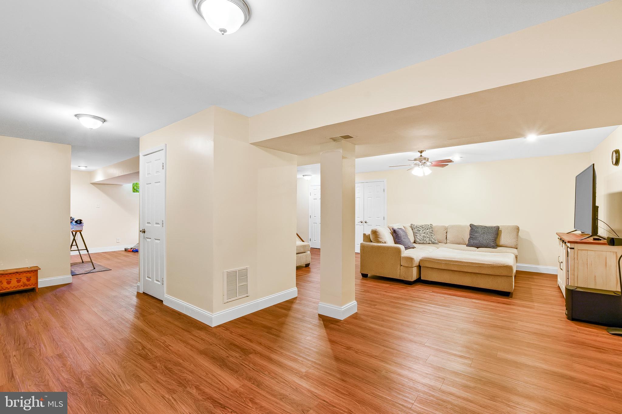 TURNERS FIELD - Residential