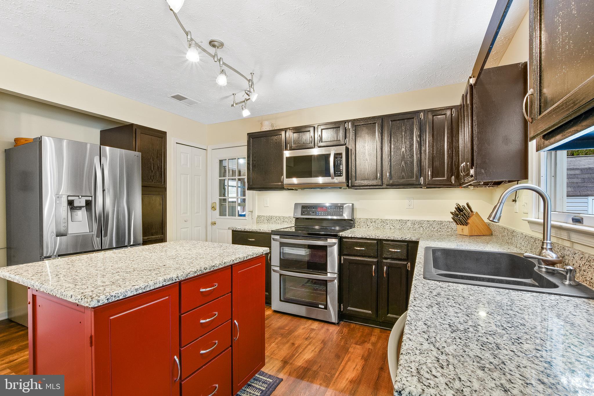 TURNERS FIELD - Residential