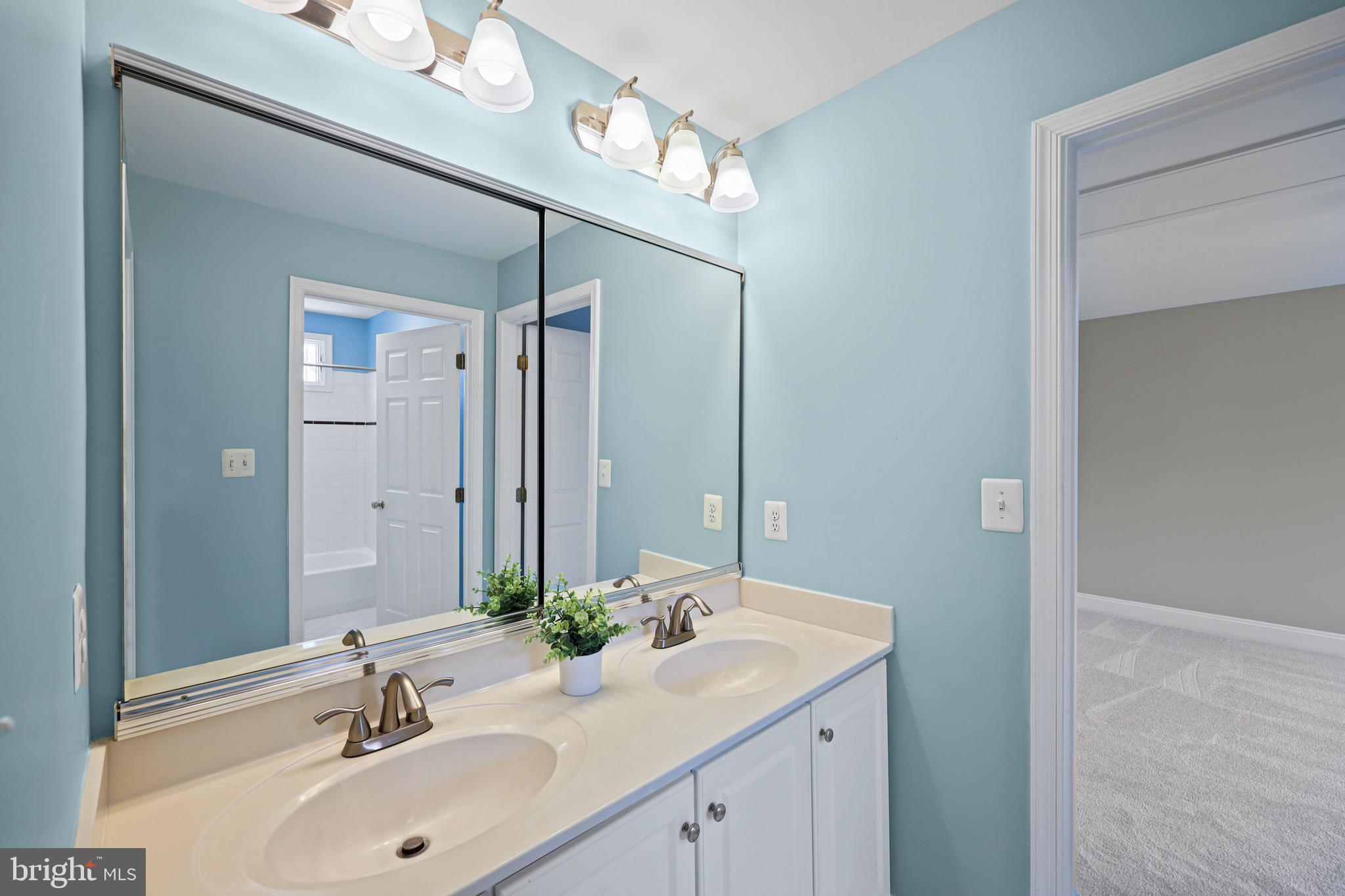 PINEY GLEN VILLAGE - Residential