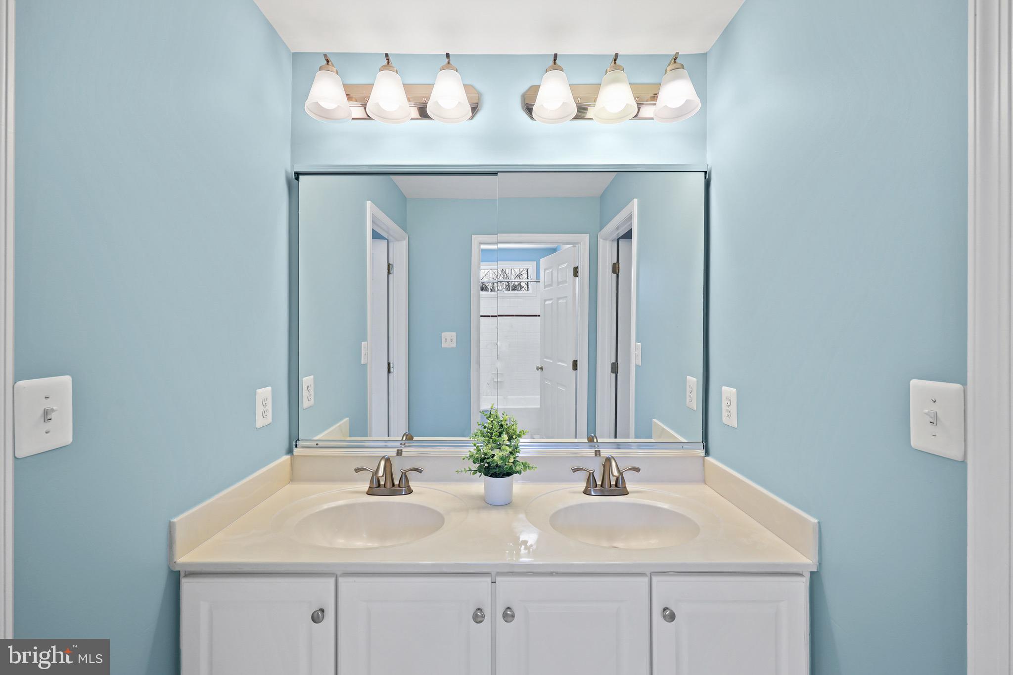 PINEY GLEN VILLAGE - Residential