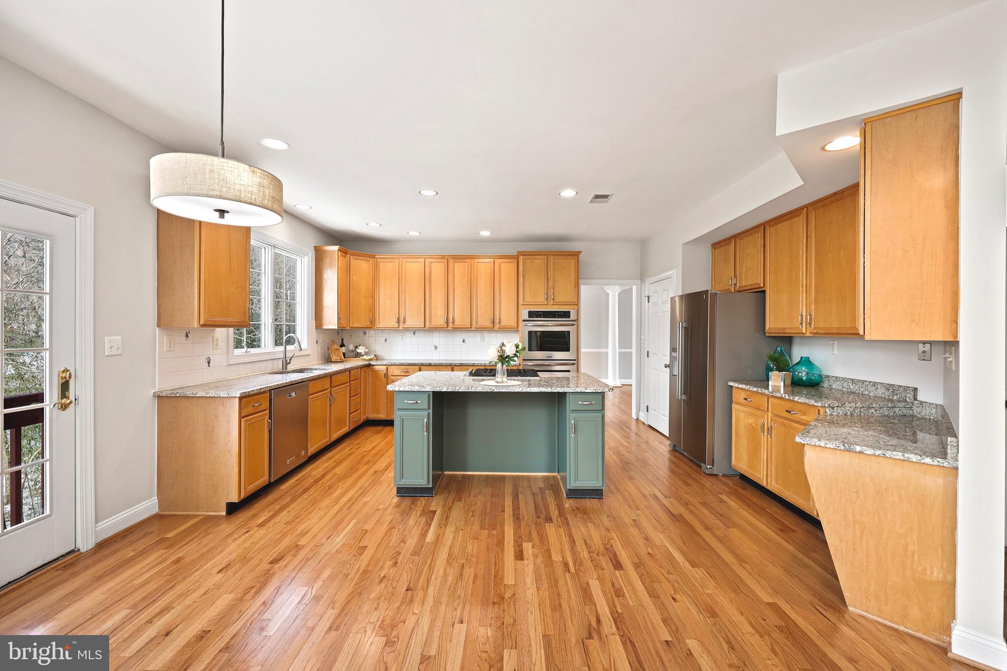 PINEY GLEN VILLAGE - Residential