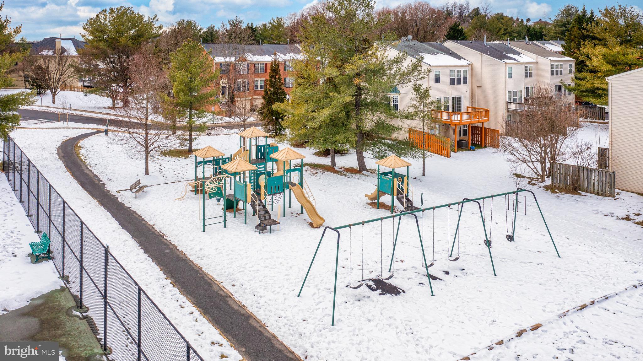 PINEY GLEN VILLAGE - Residential