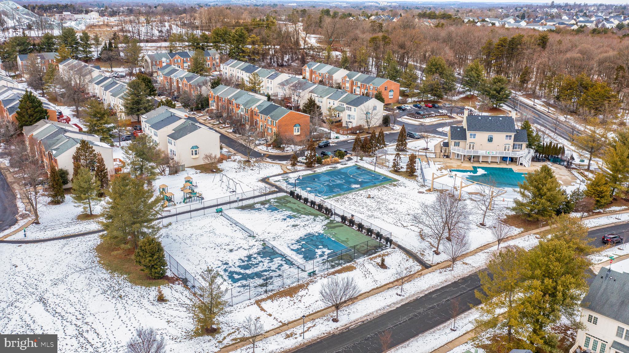 PINEY GLEN VILLAGE - Residential