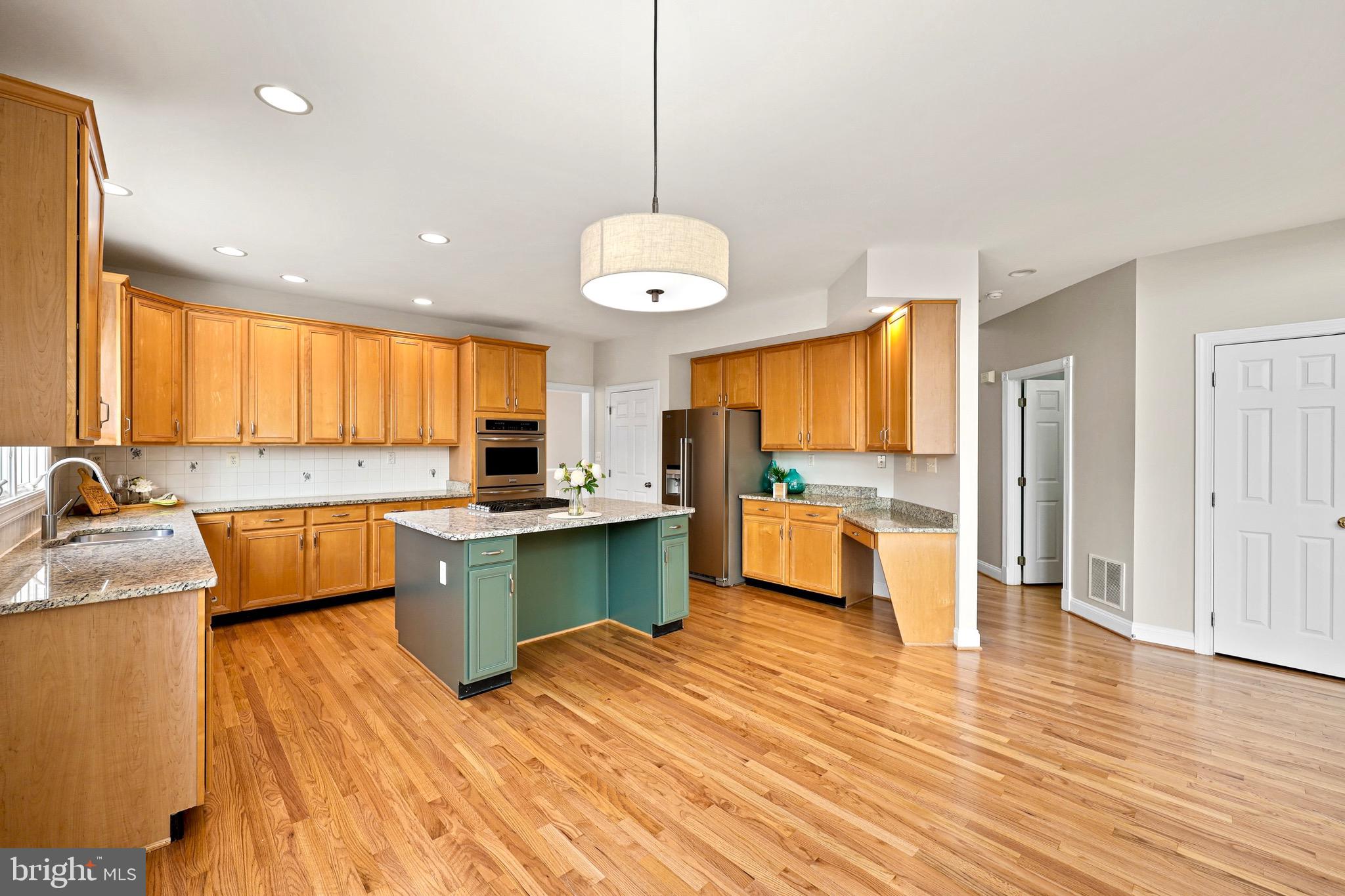 PINEY GLEN VILLAGE - Residential