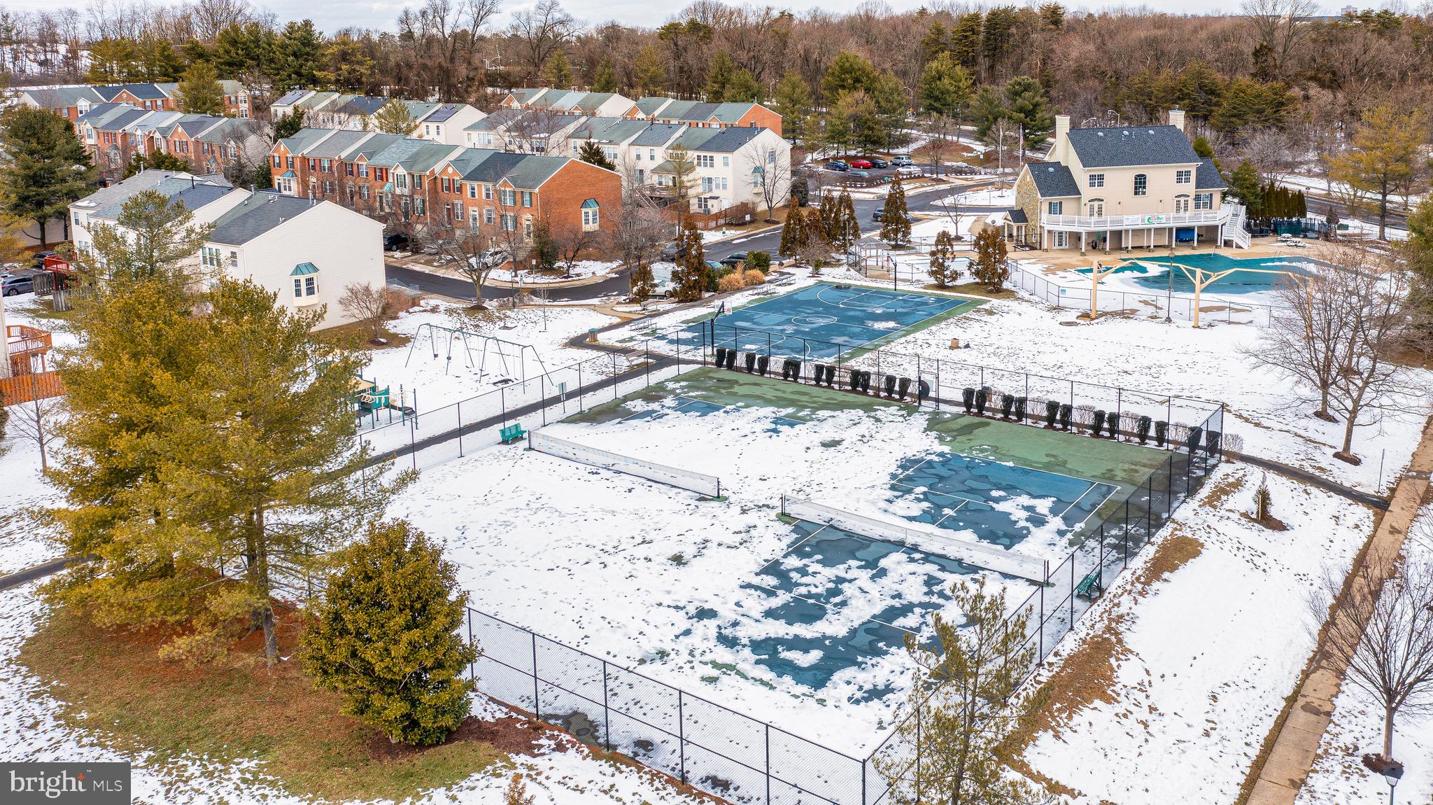PINEY GLEN VILLAGE - Residential