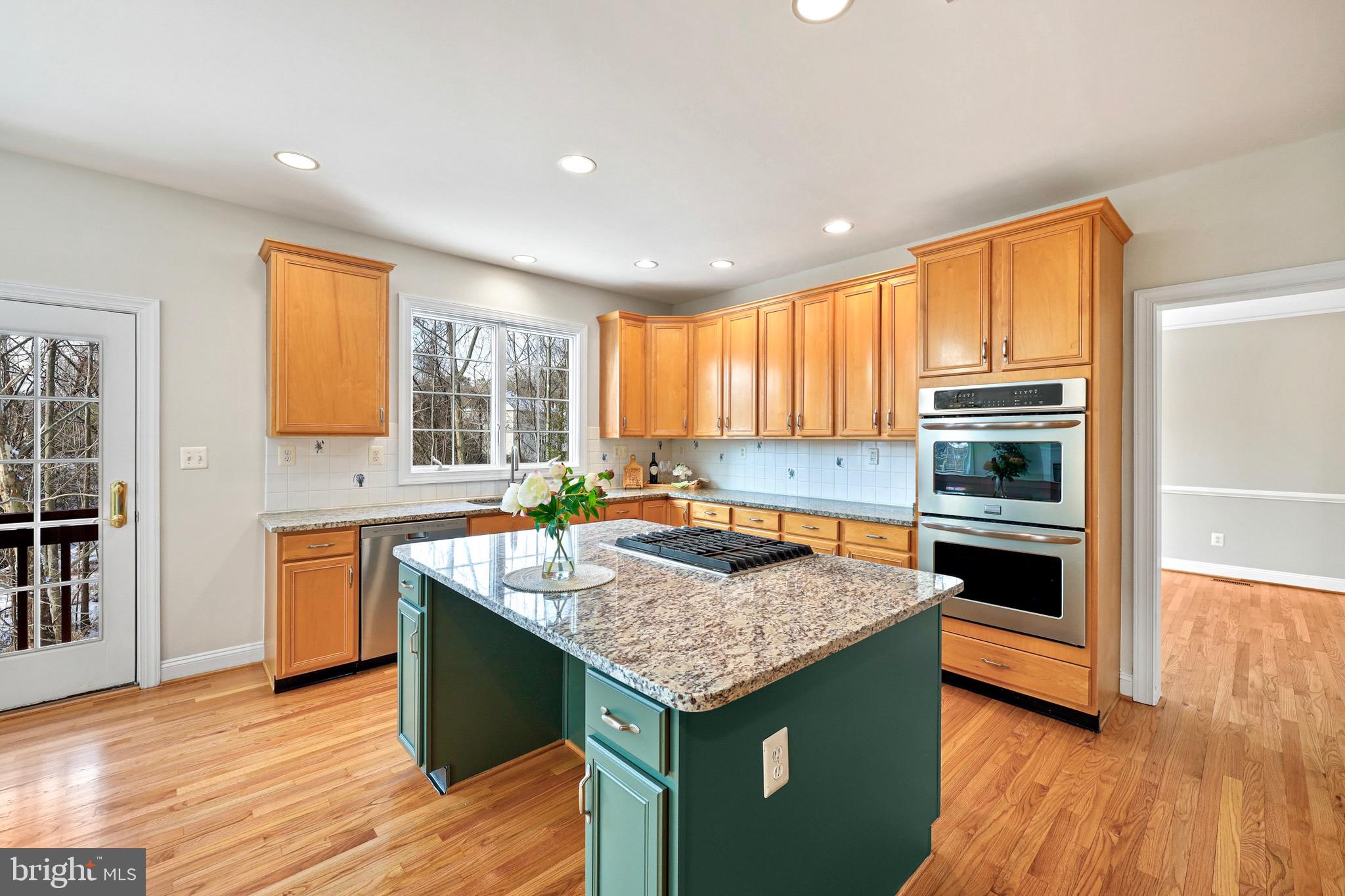 PINEY GLEN VILLAGE - Residential