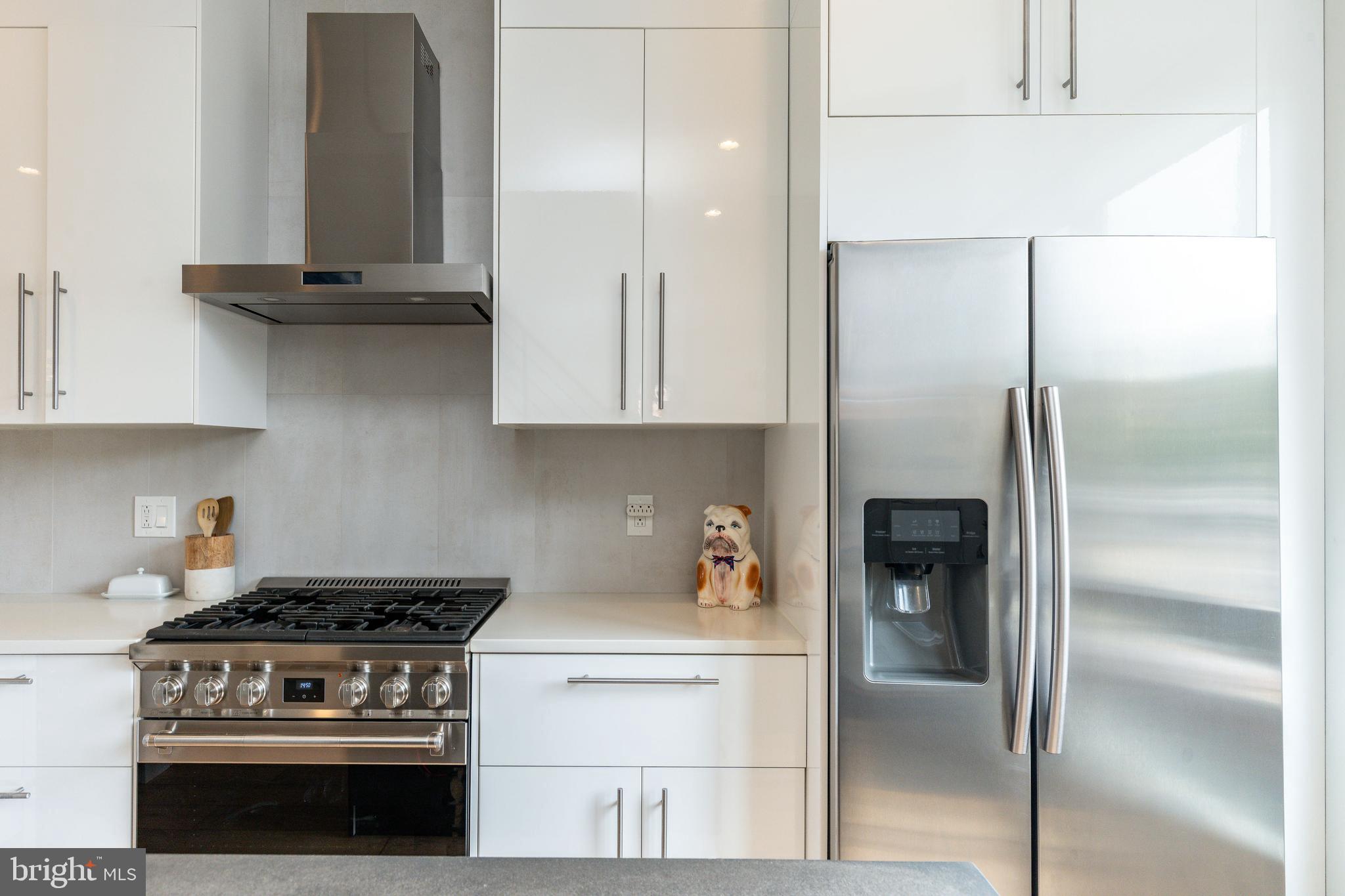 OLDE KENSINGTON - Residential