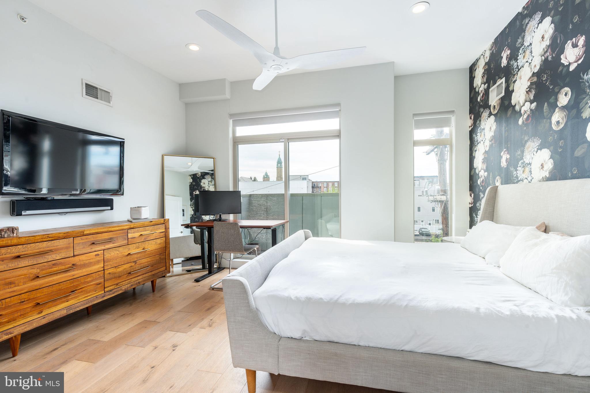 OLDE KENSINGTON - Residential