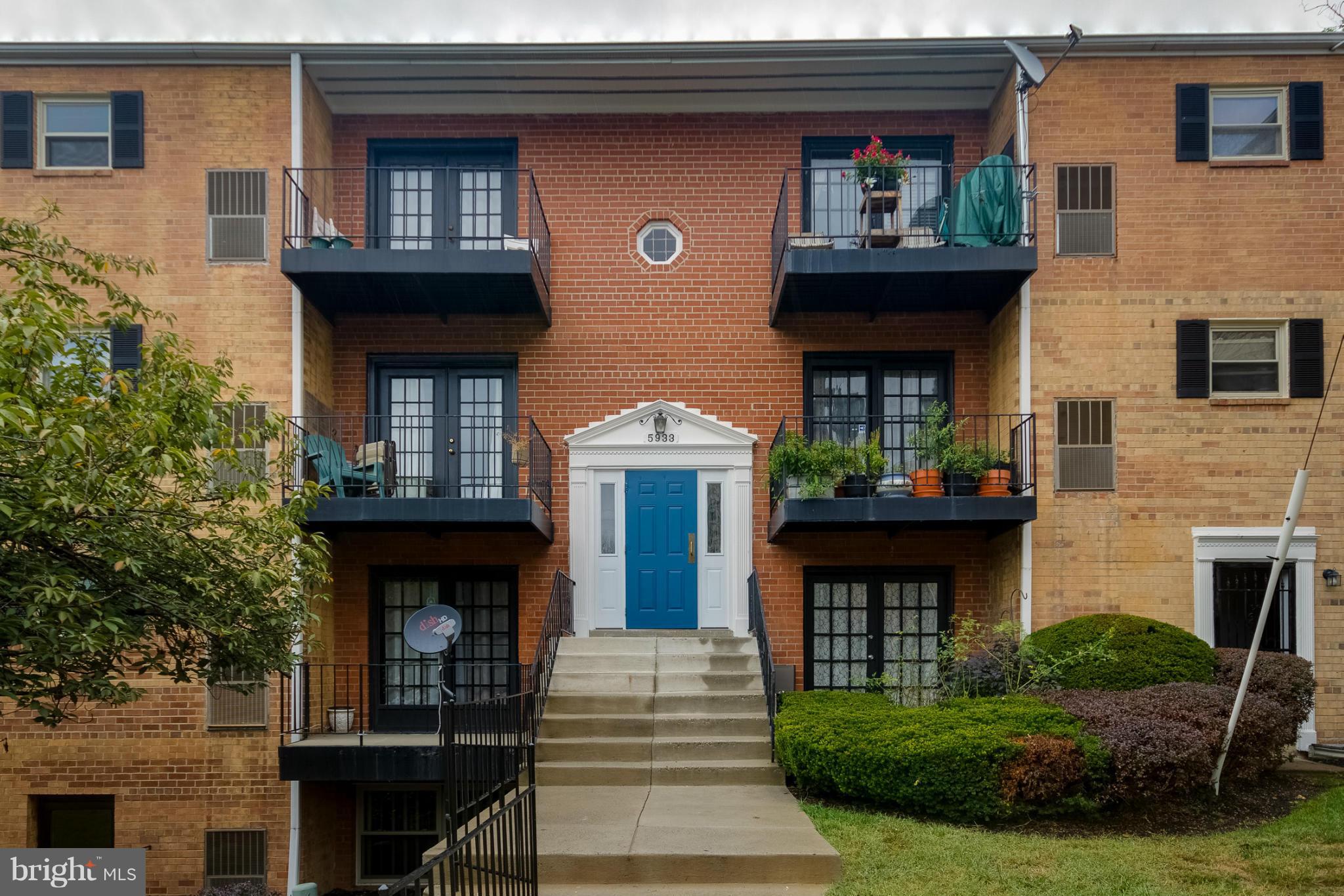 MAYFLOWER SQUARE - Residential