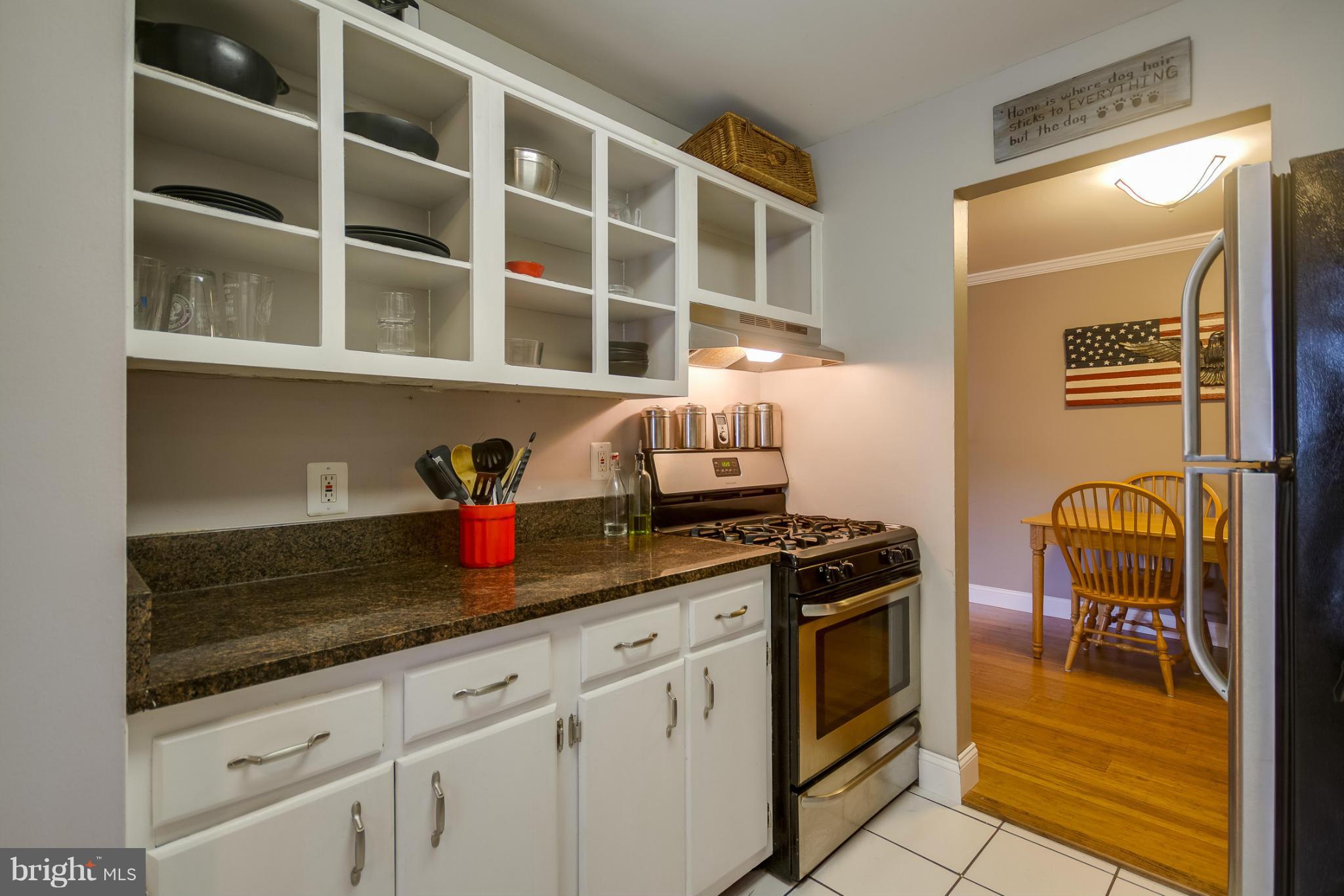 MAYFLOWER SQUARE - Residential