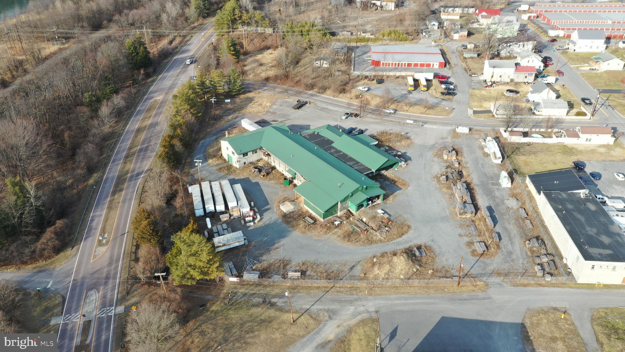 SOUTH END - Commercial Sale