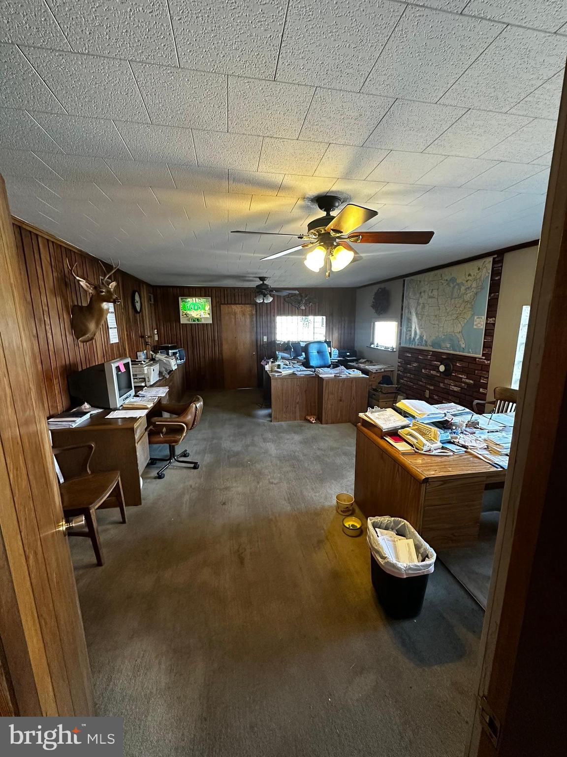 SOUTH END - Commercial Sale